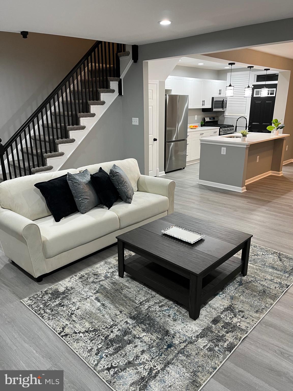 BELAIR-EDISON - Residential