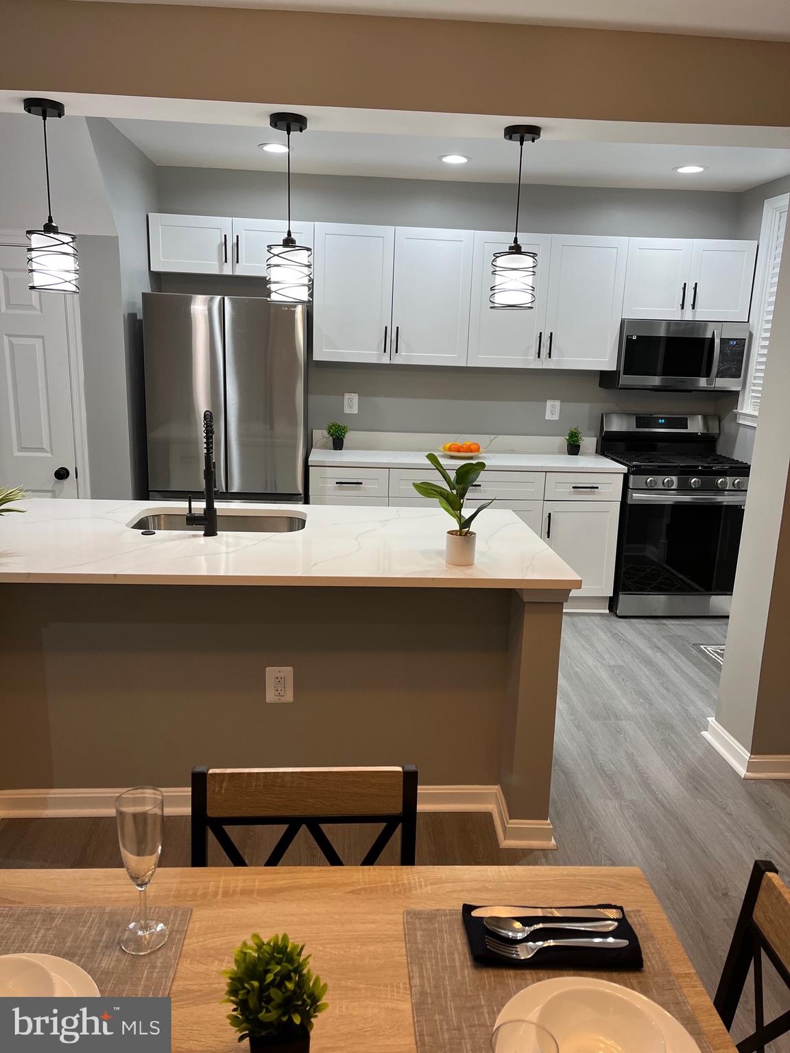 BELAIR-EDISON - Residential