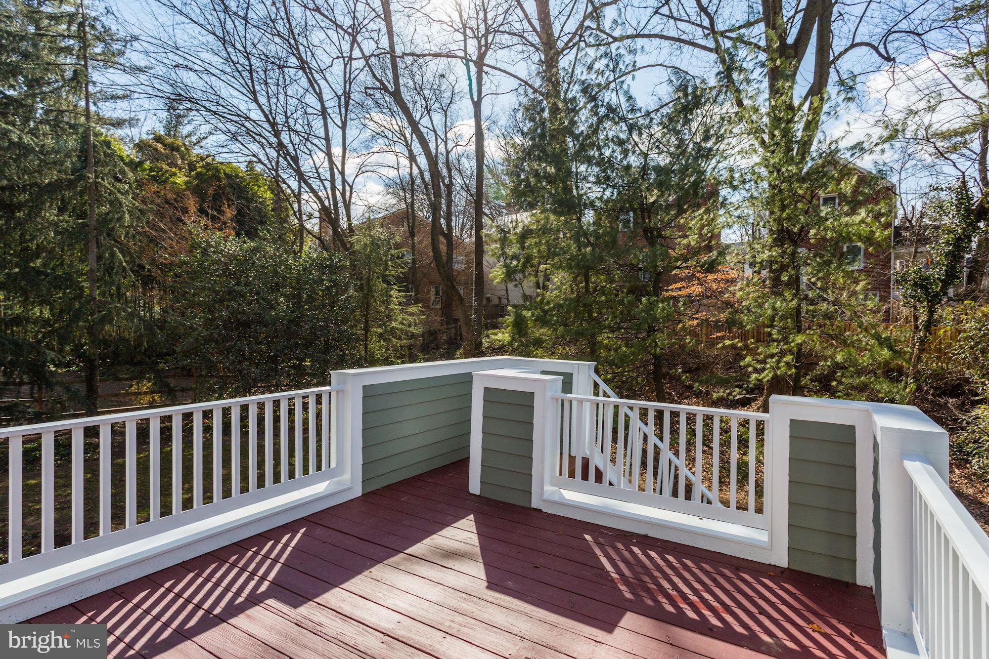 AMERICAN UNIVERSITY PARK - Residential