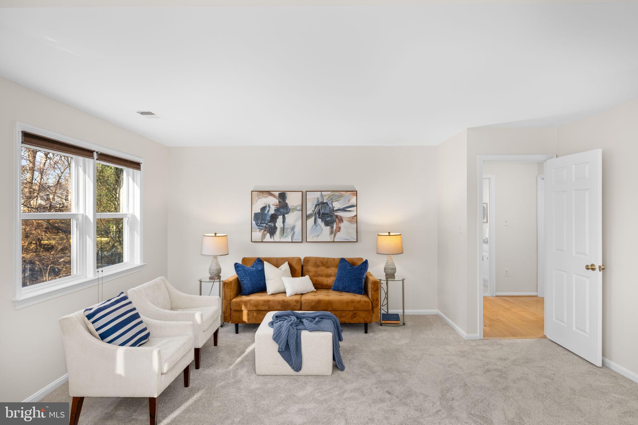 WOLF TRAP WOODS - Residential