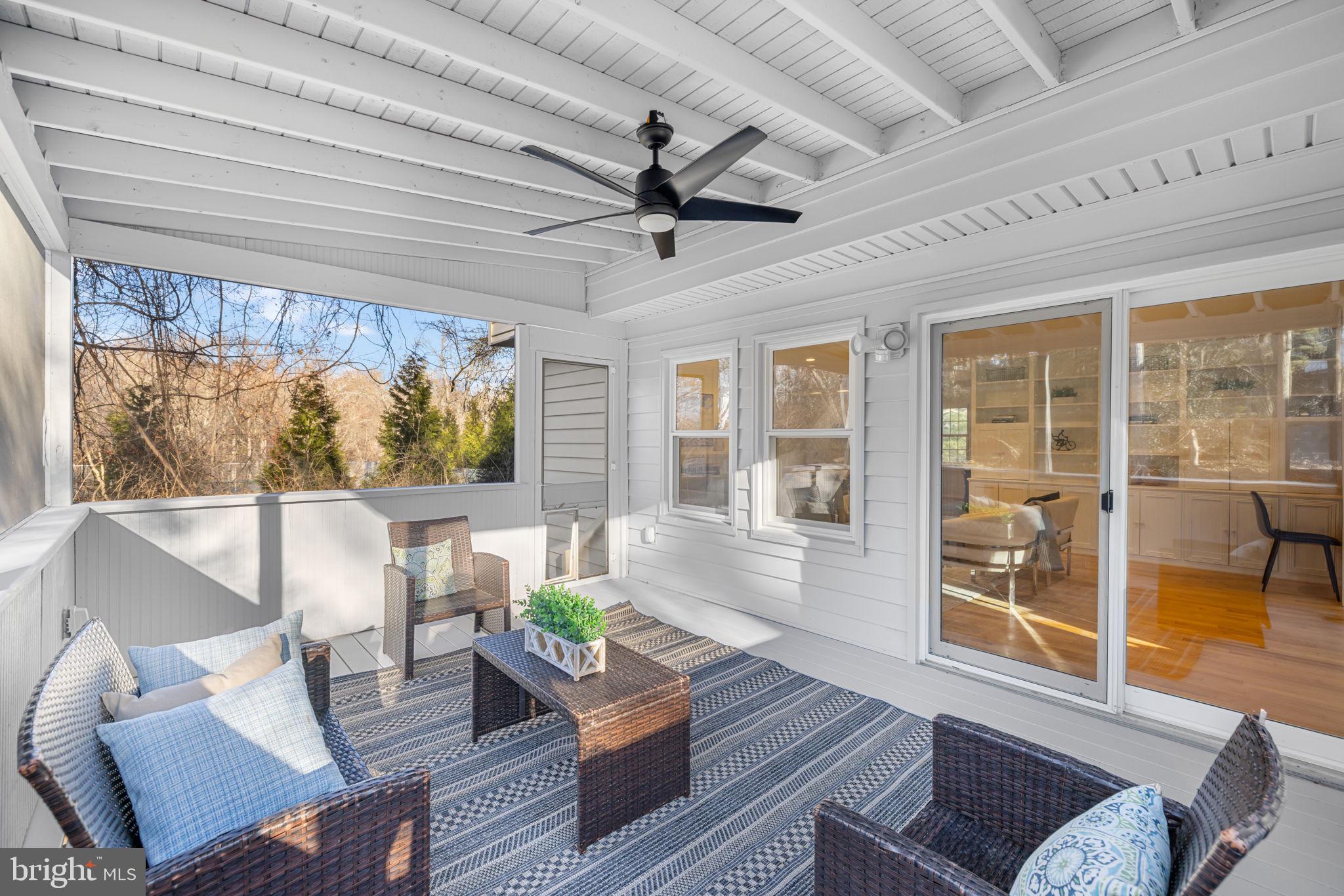 WOLF TRAP WOODS - Residential