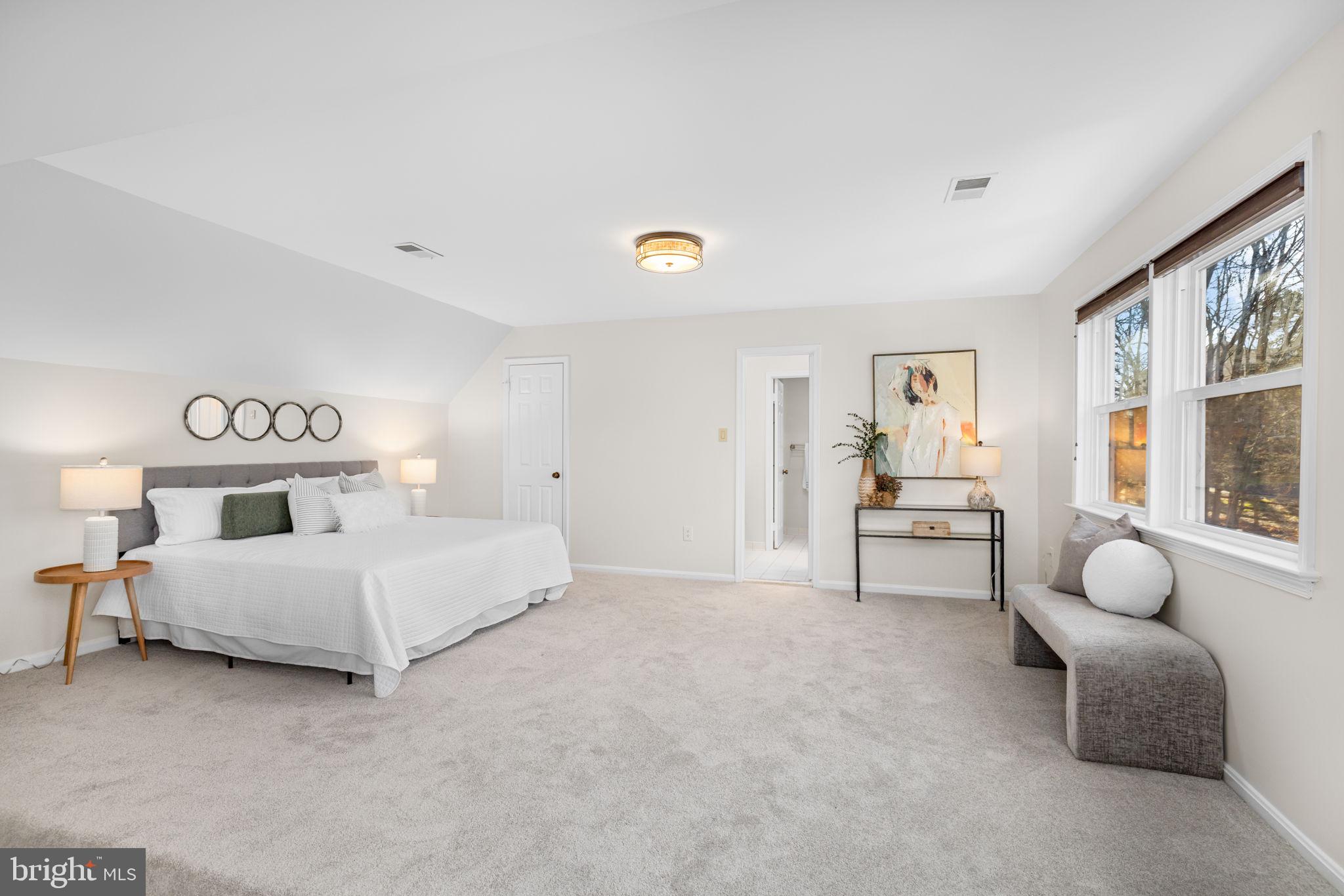 WOLF TRAP WOODS - Residential