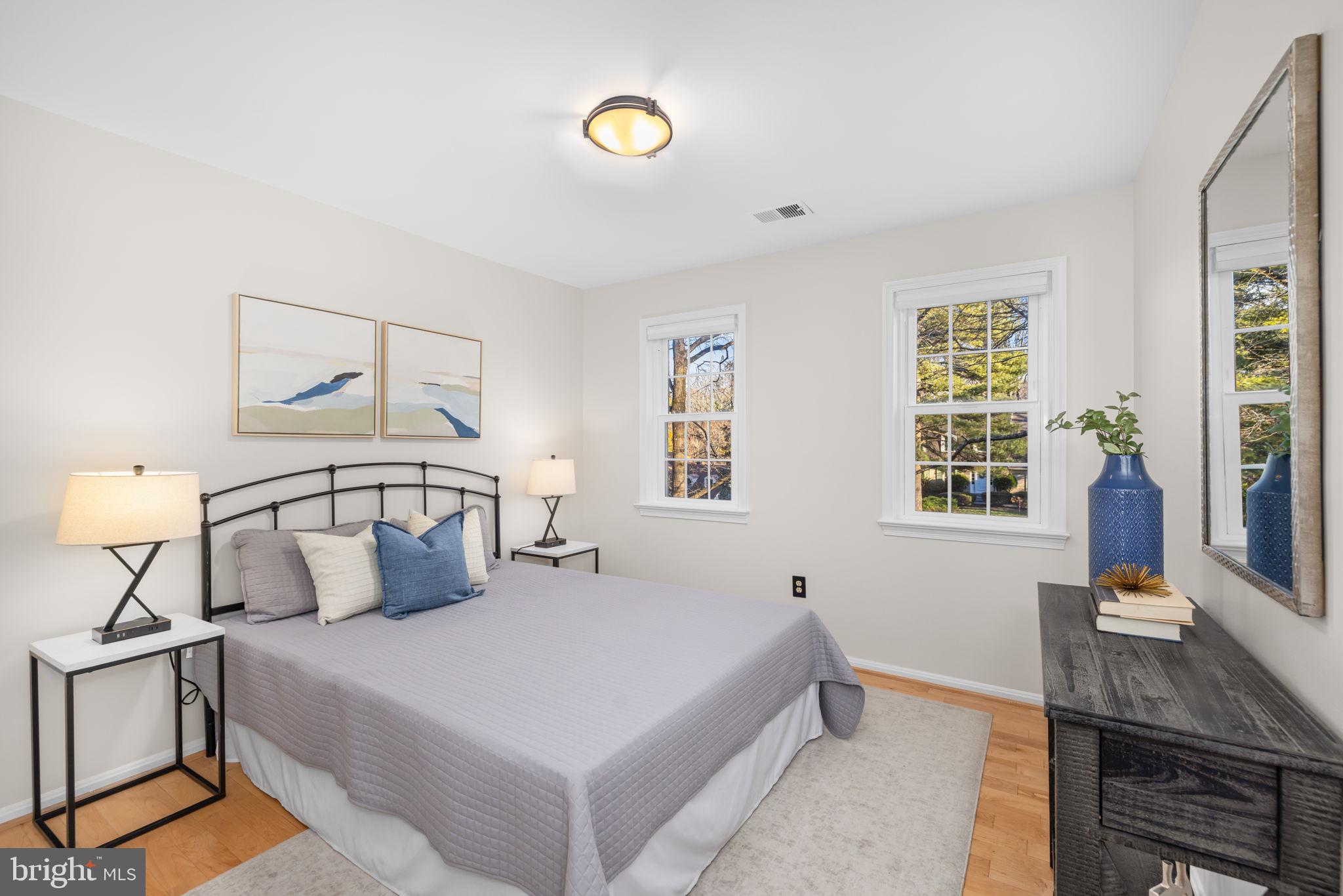 WOLF TRAP WOODS - Residential