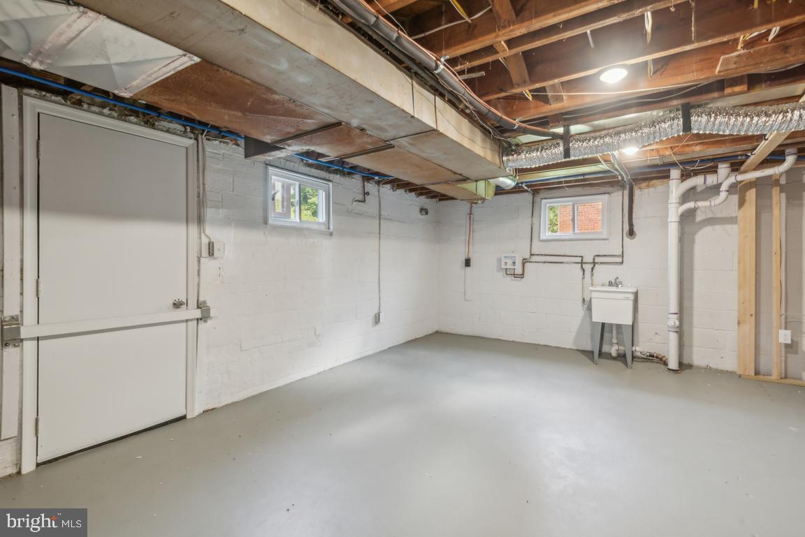 HILLCREST HEIGHTS - Residential