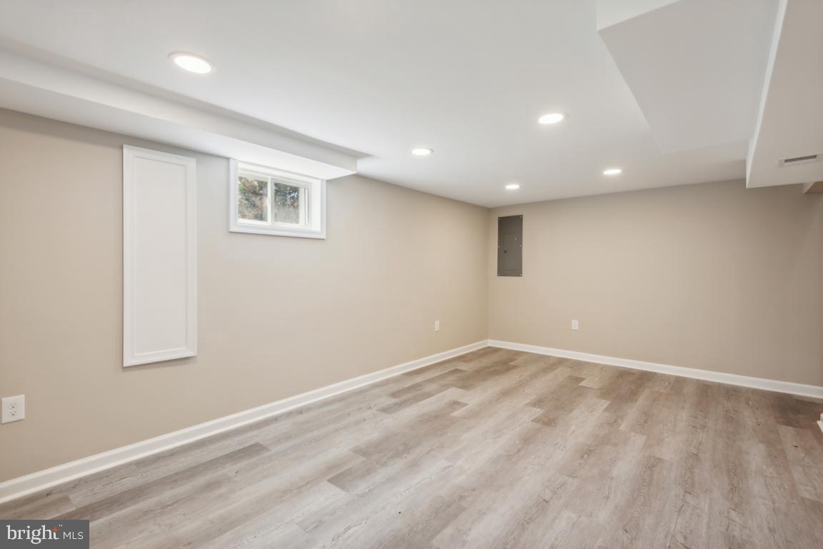 HILLCREST HEIGHTS - Residential