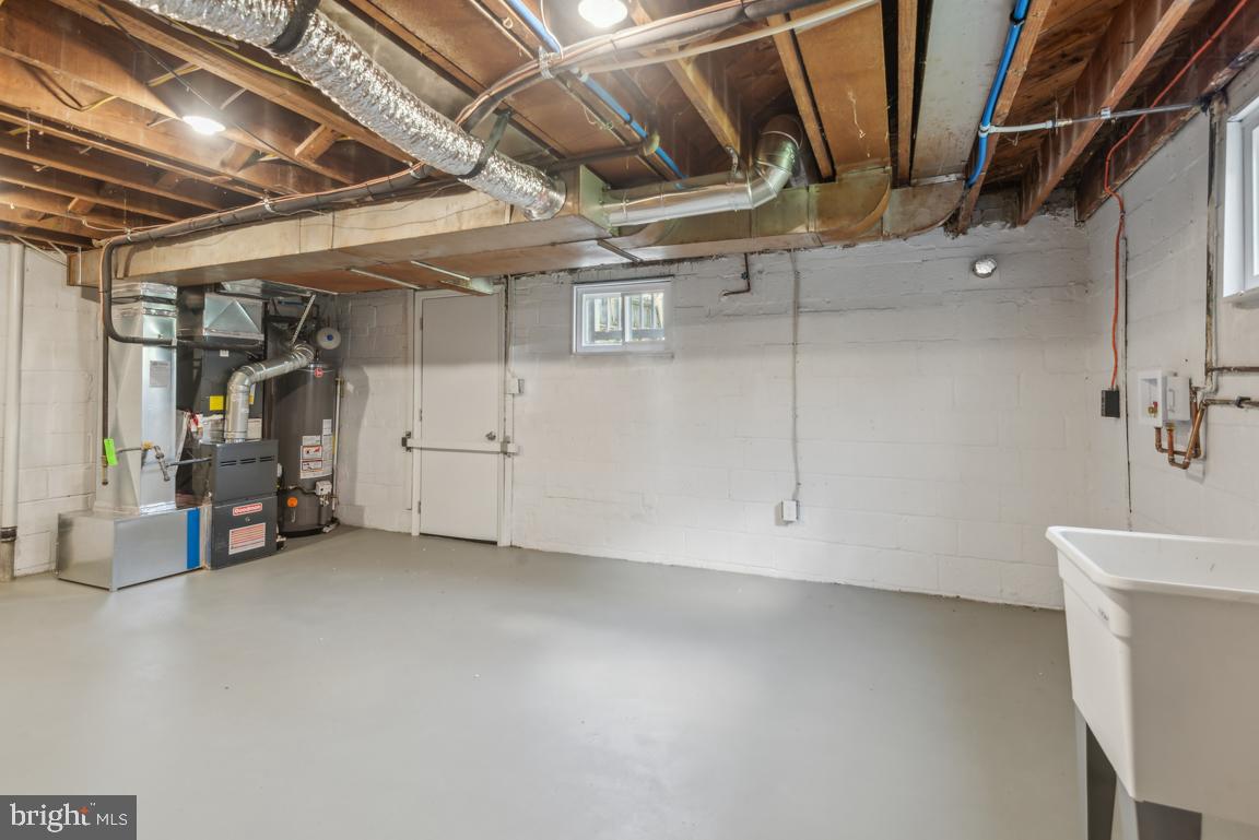 HILLCREST HEIGHTS - Residential