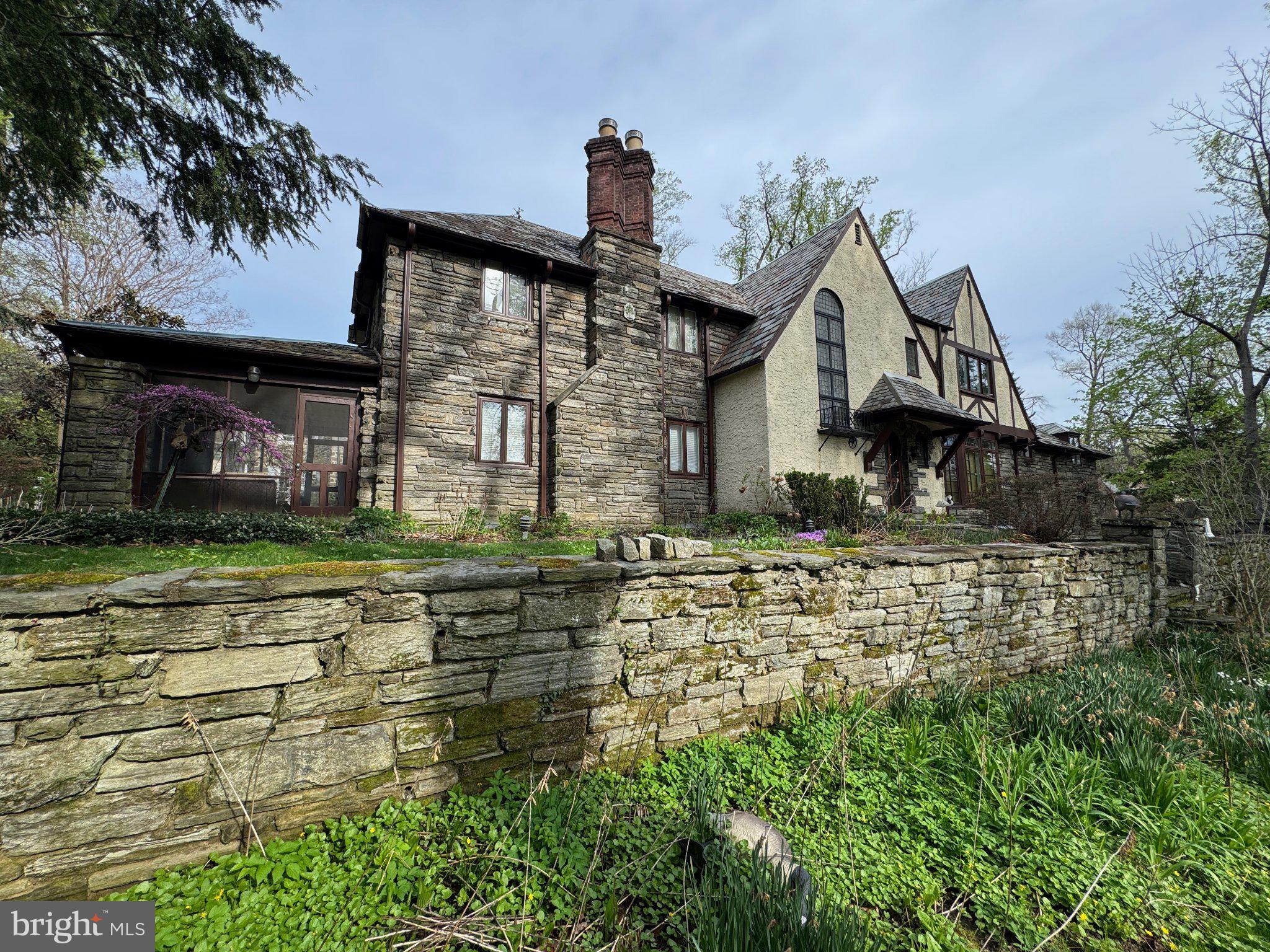 1217 MEDFORD ROAD
