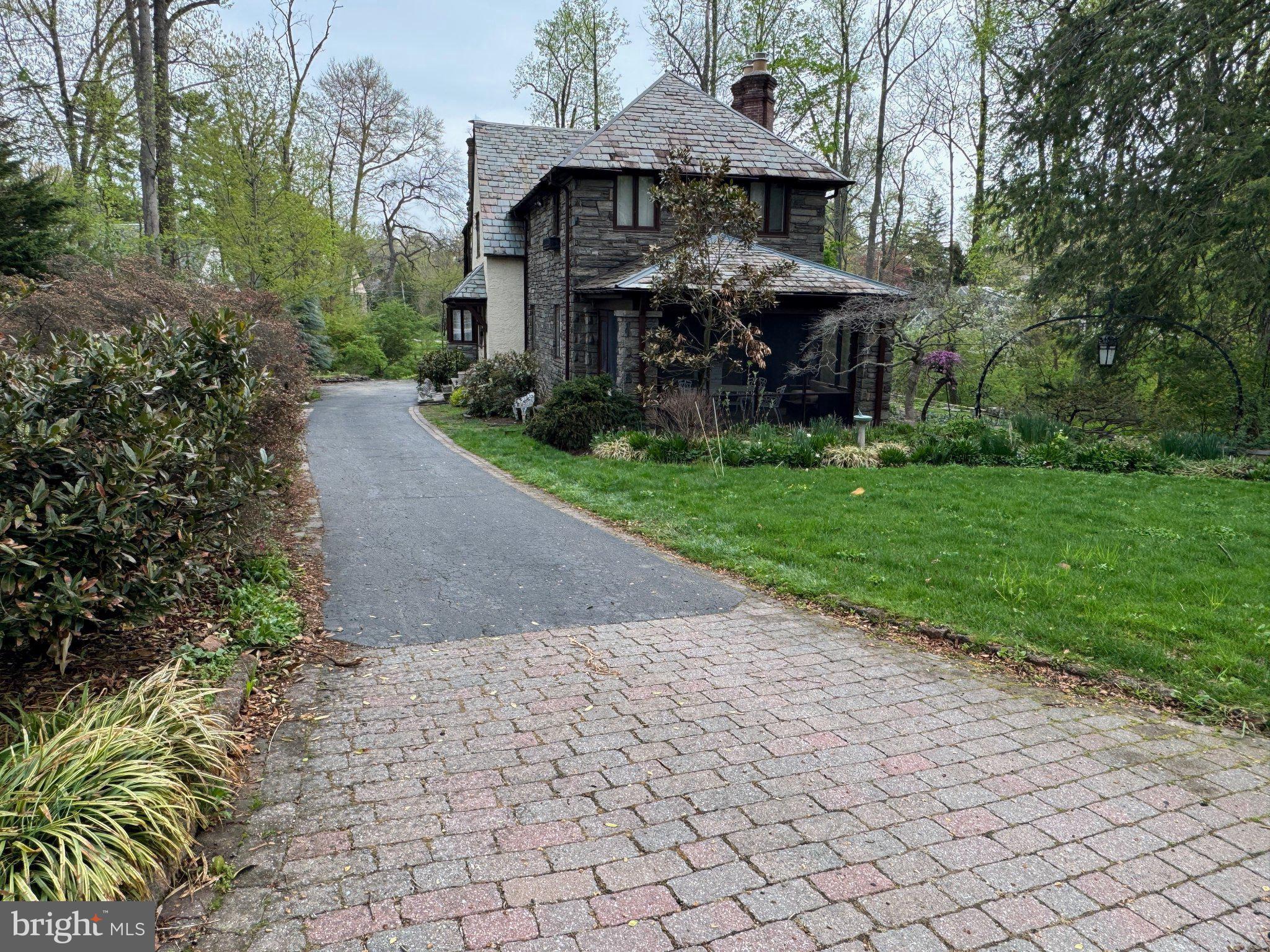 WYNNEWOOD VALLEY - Residential