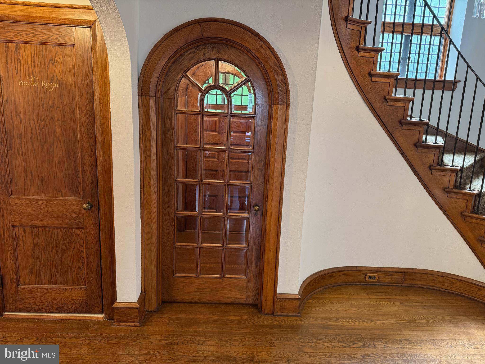 WYNNEWOOD VALLEY - Residential