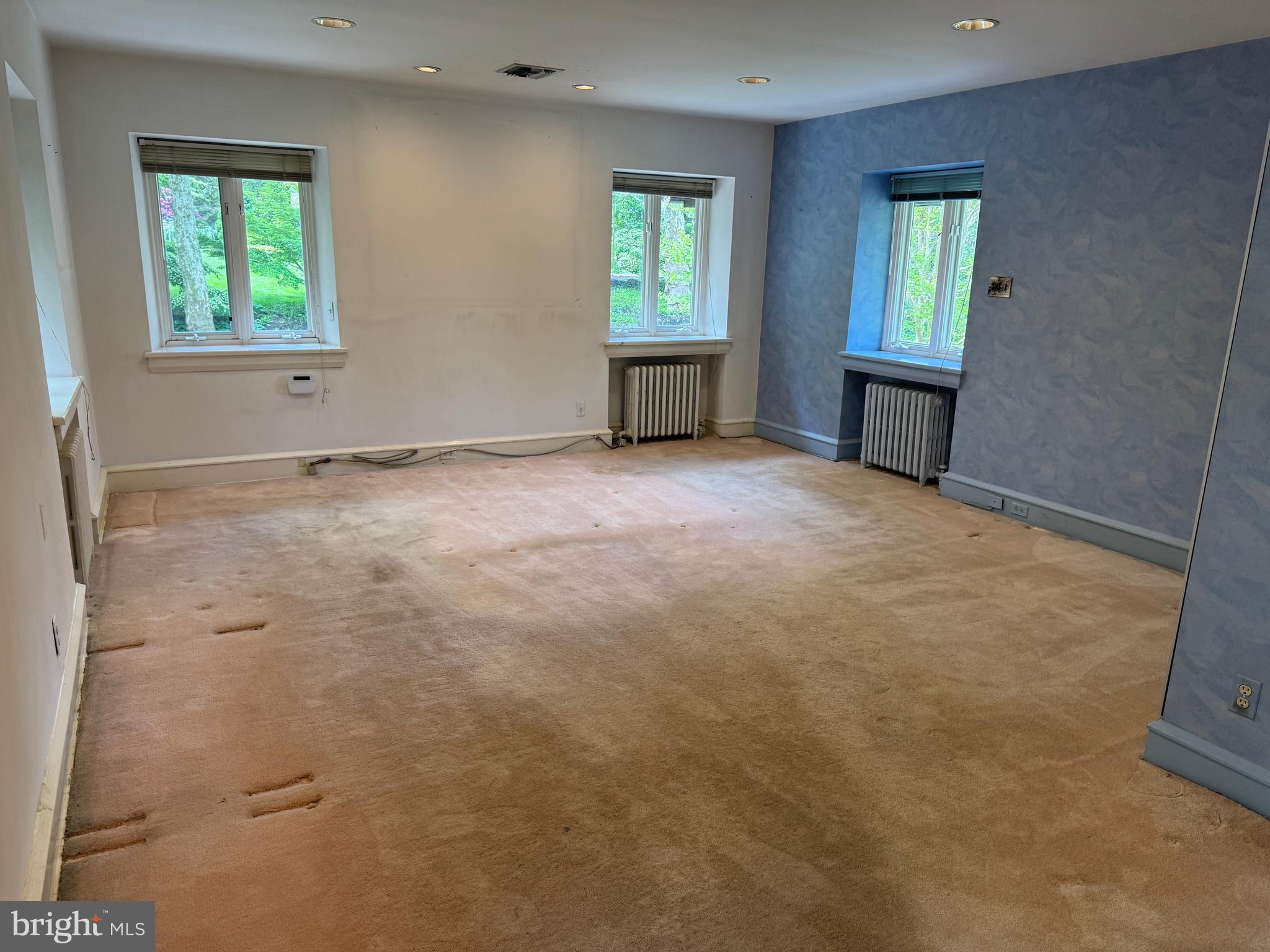 WYNNEWOOD VALLEY - Residential