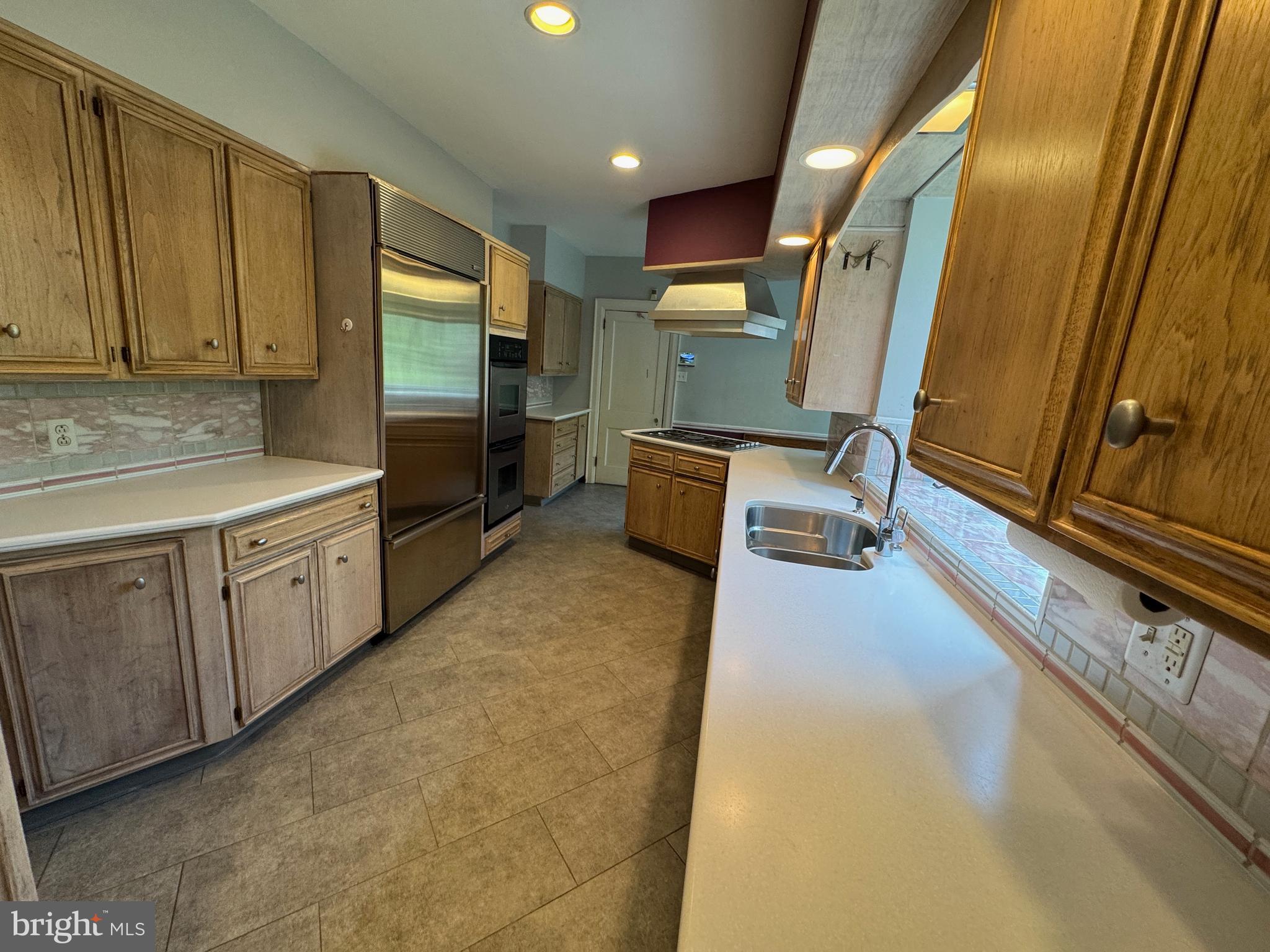 WYNNEWOOD VALLEY - Residential