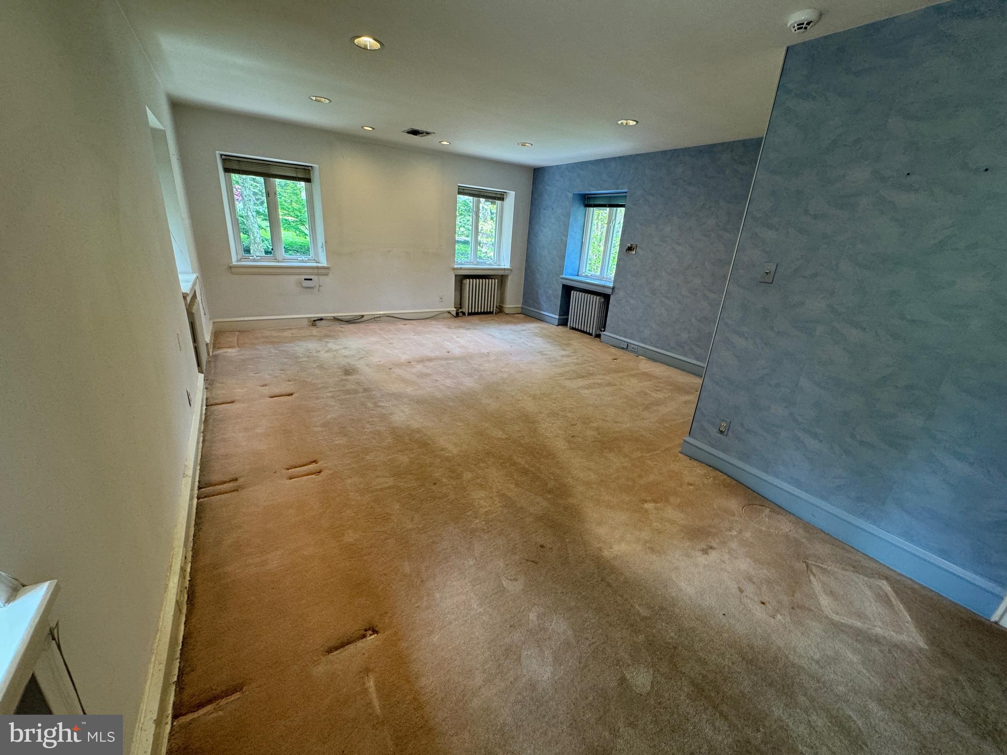 WYNNEWOOD VALLEY - Residential