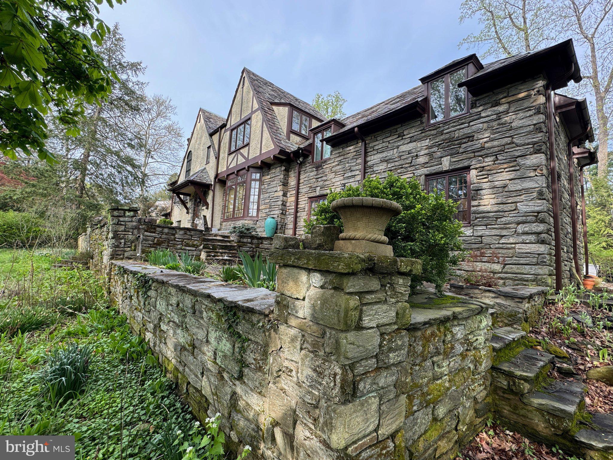 1217 MEDFORD ROAD