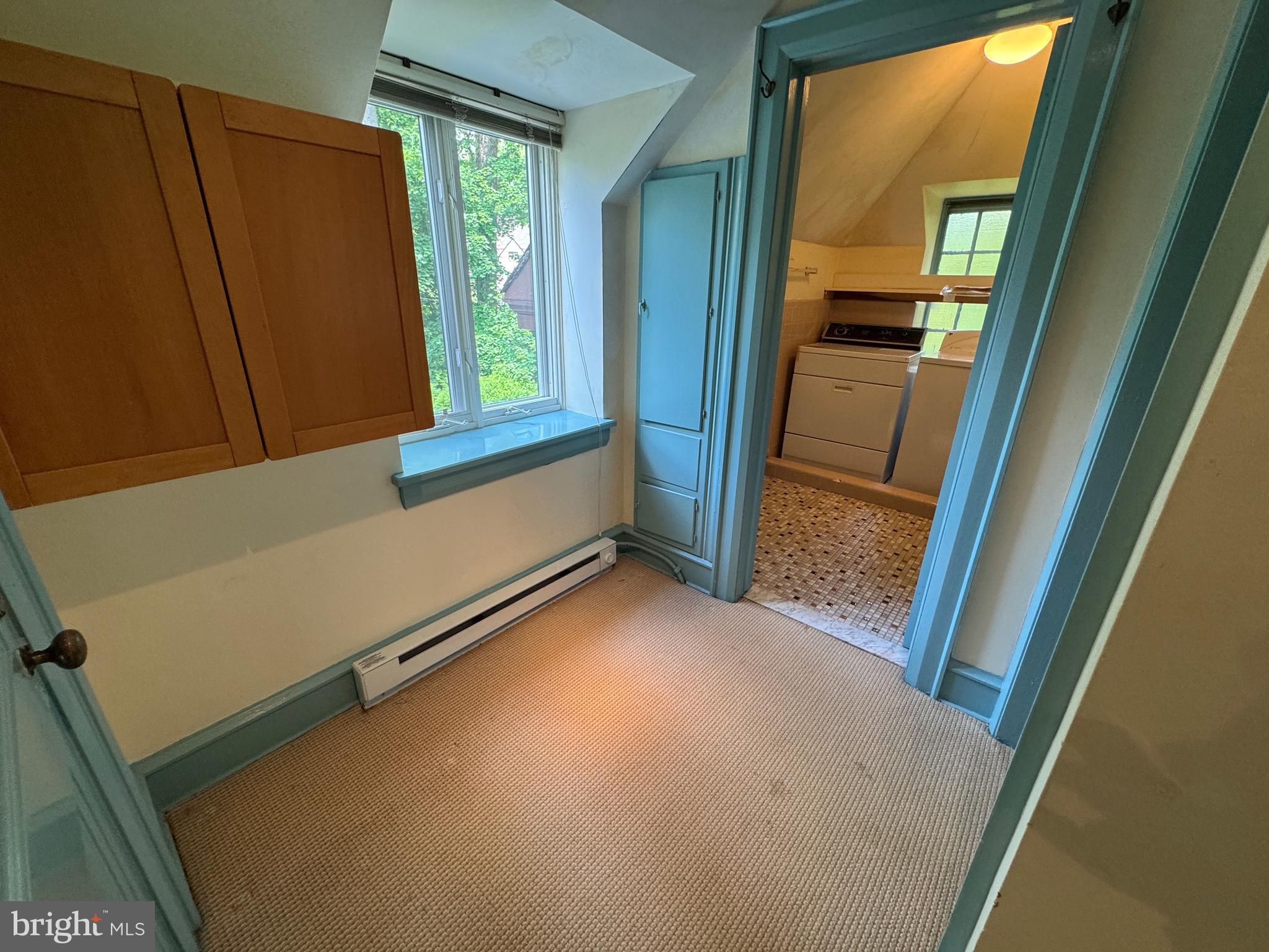 WYNNEWOOD VALLEY - Residential