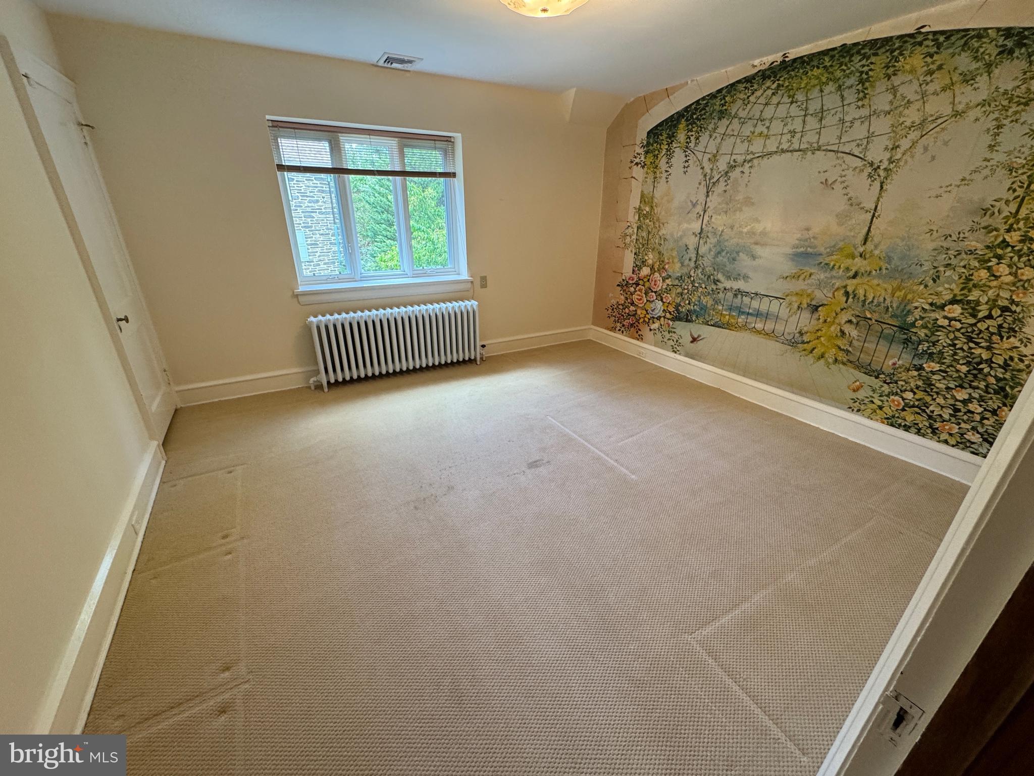 WYNNEWOOD VALLEY - Residential