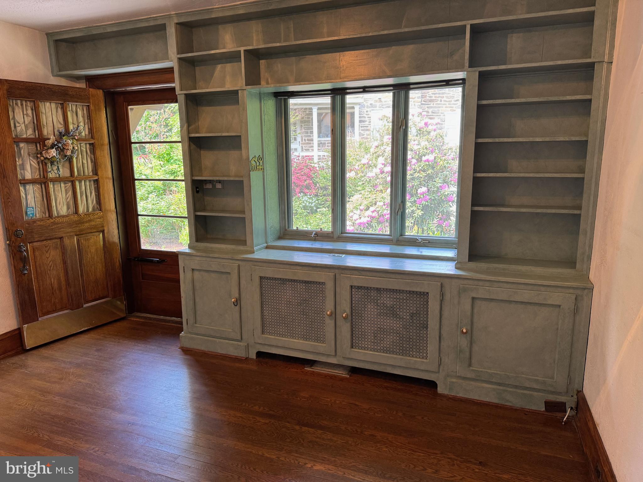 WYNNEWOOD VALLEY - Residential