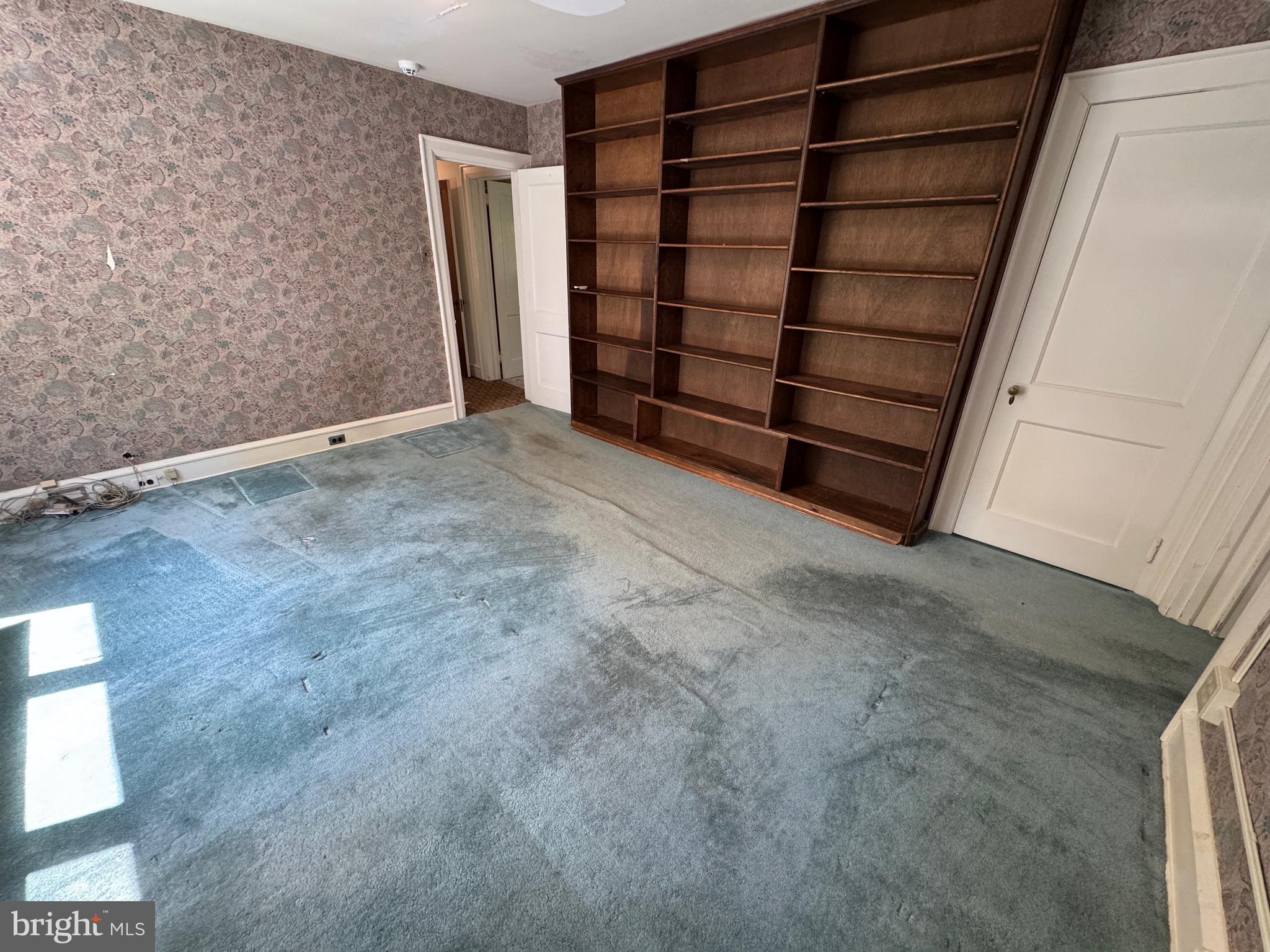 WYNNEWOOD VALLEY - Residential