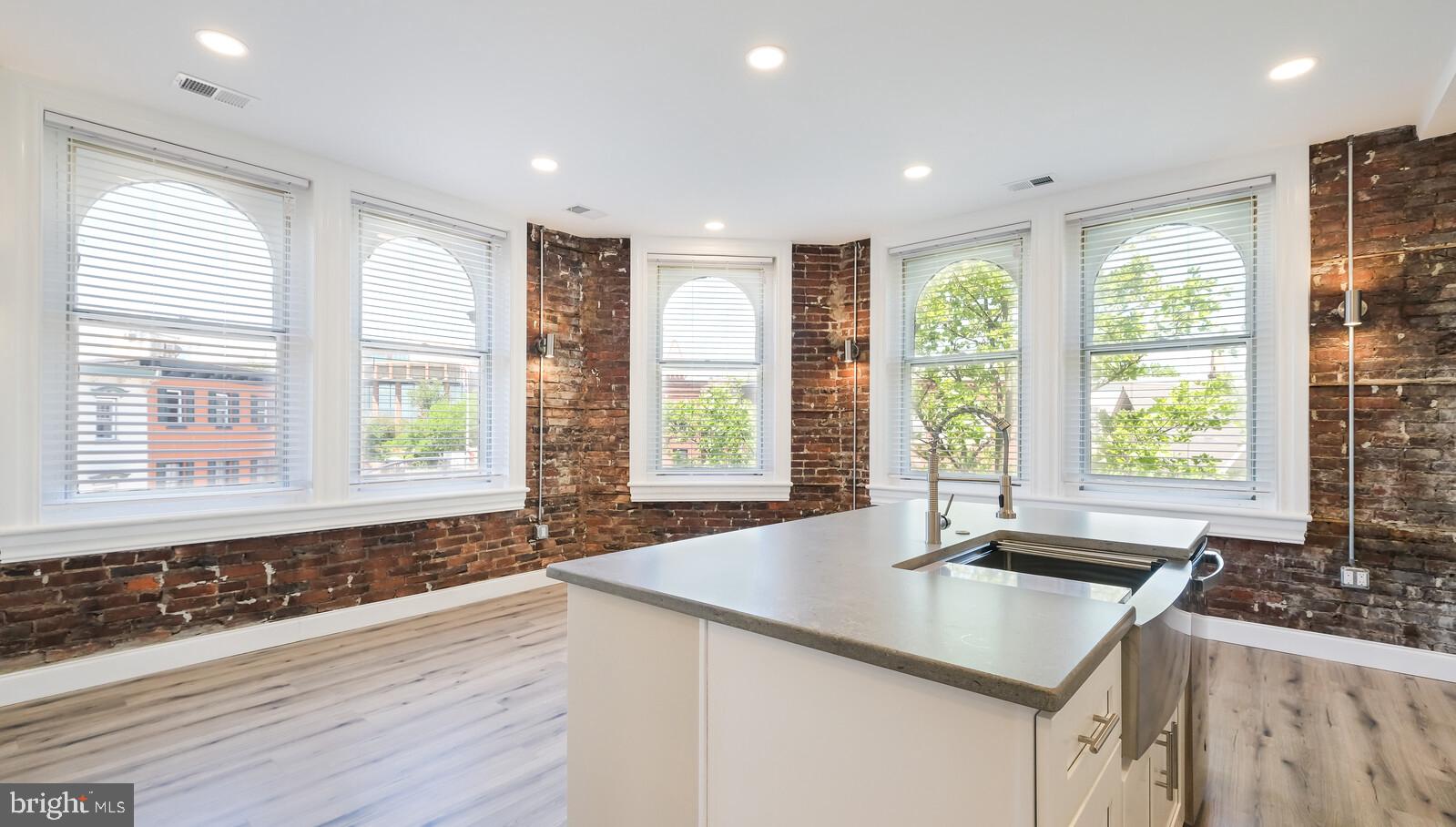 DOYLESTOWN BORO - Residential Lease