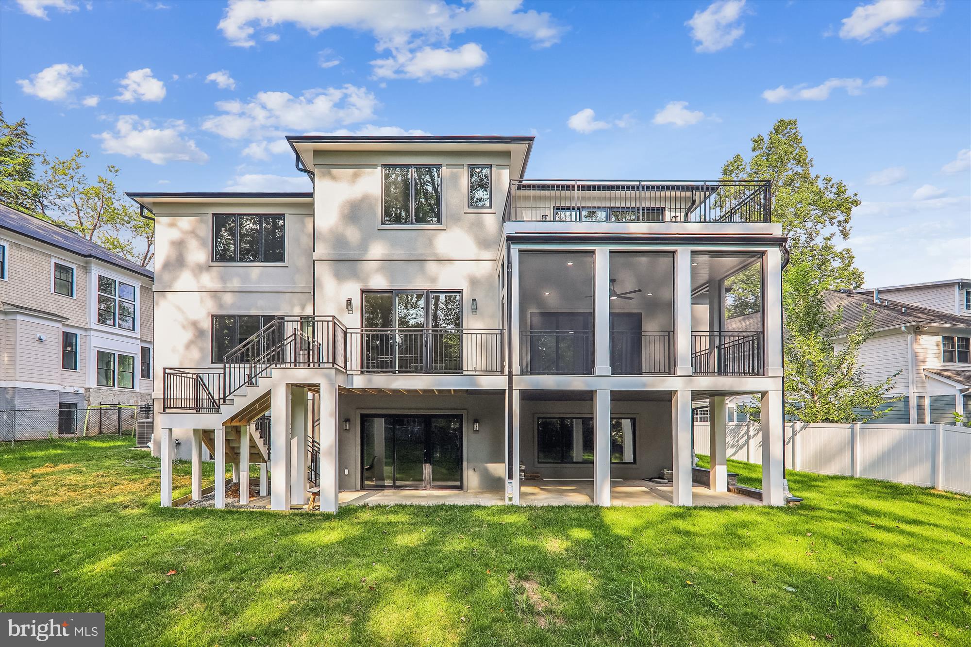 BURNING TREE VALLEY - Residential