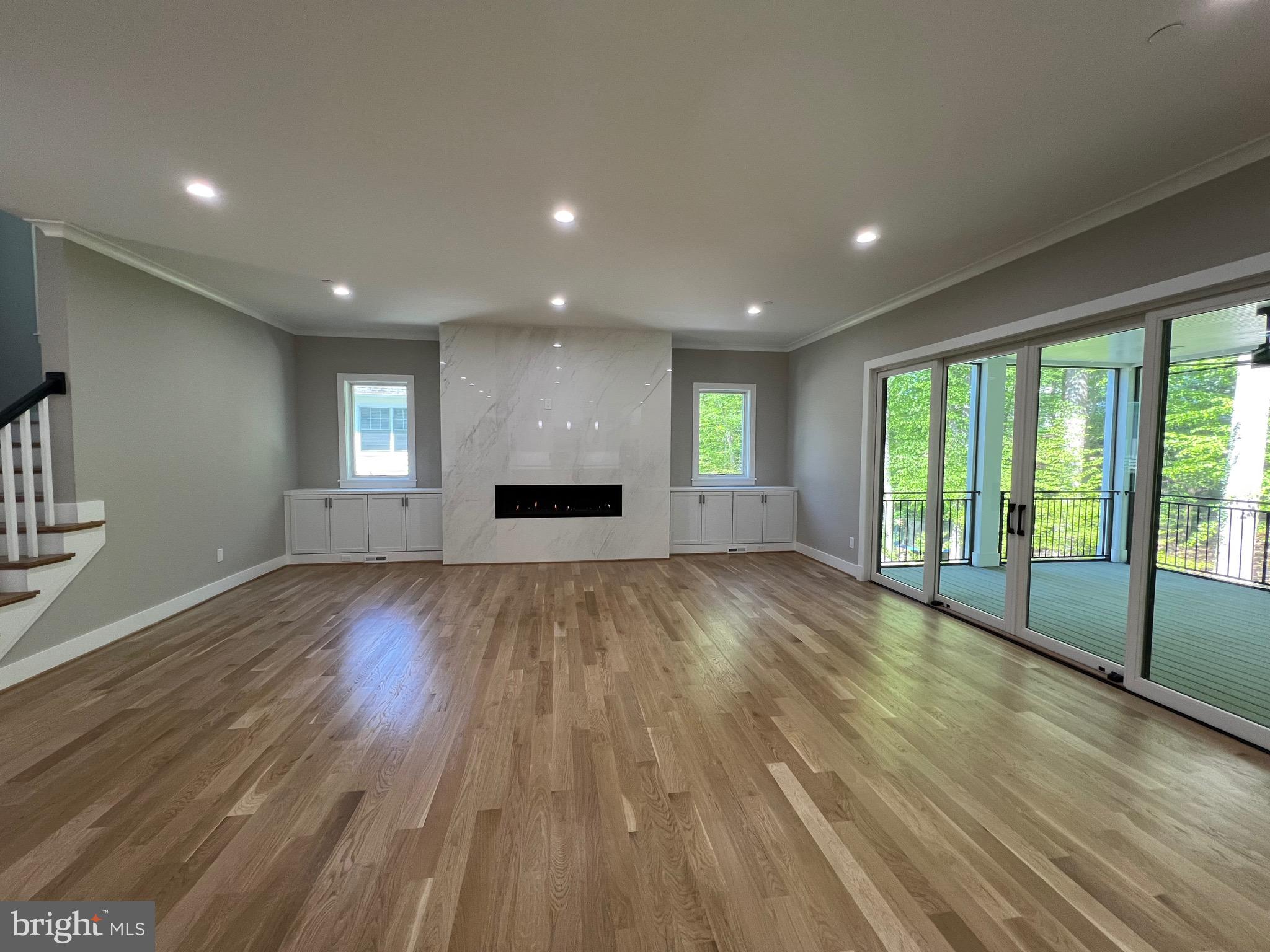 BURNING TREE VALLEY - Residential