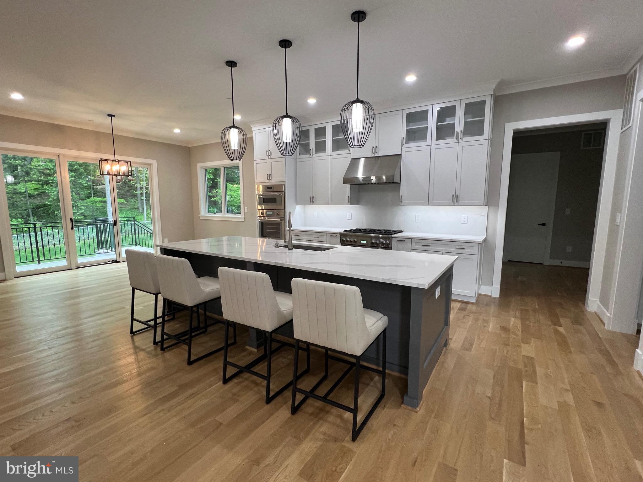 BURNING TREE VALLEY - Residential