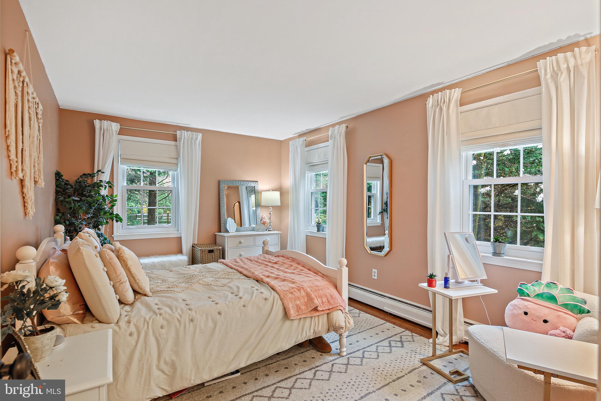 CHARTWELL - Residential