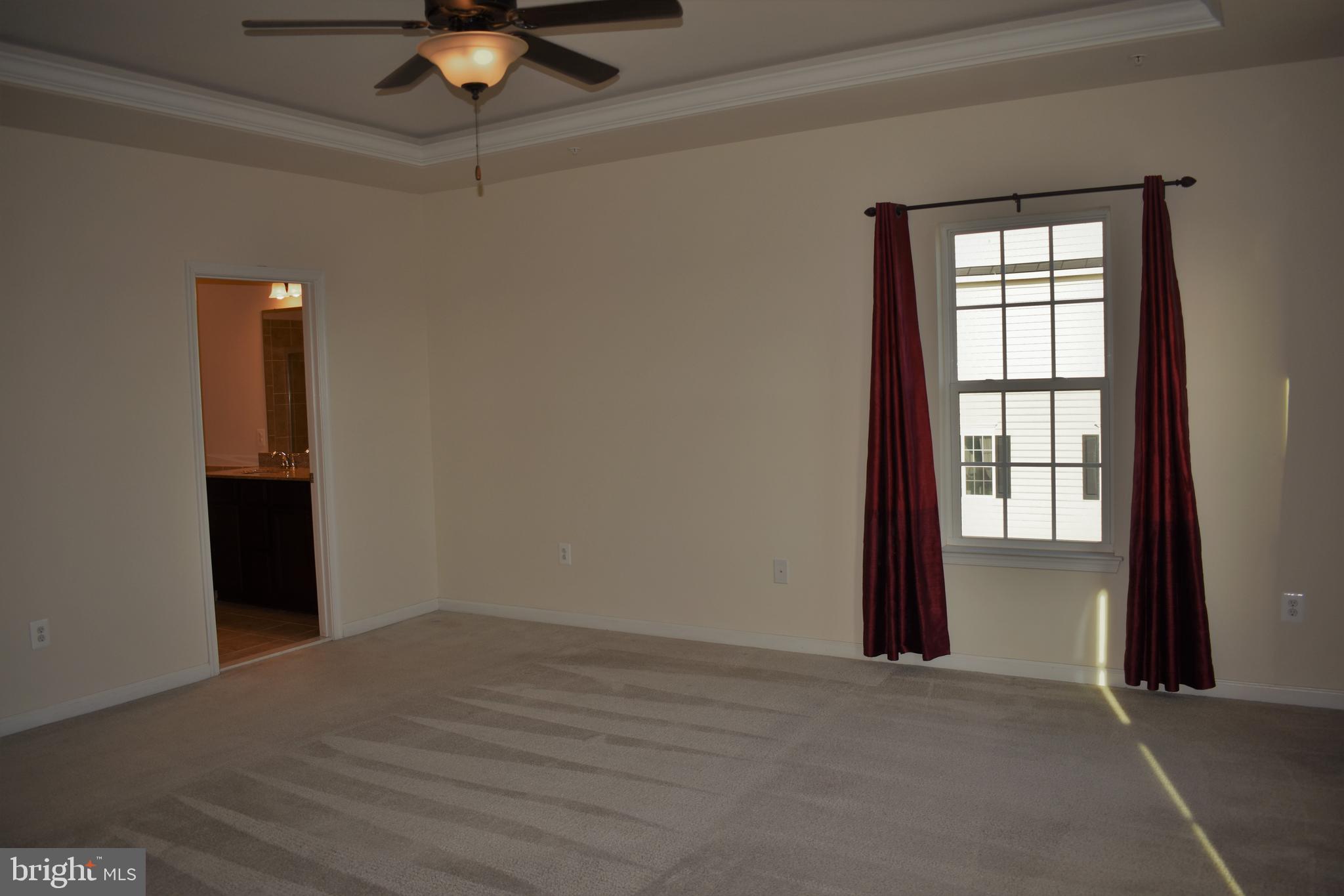 MARKET SQUARE - Residential Lease