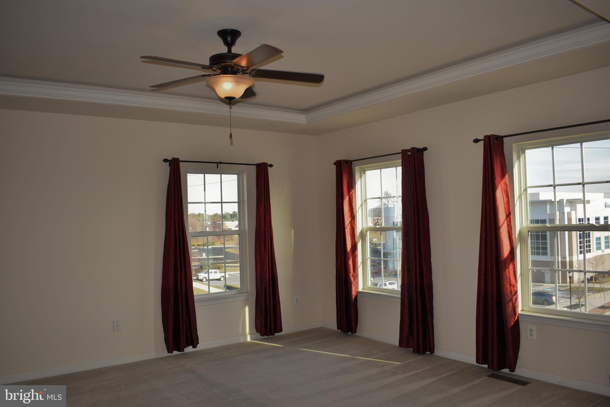 MARKET SQUARE - Residential Lease