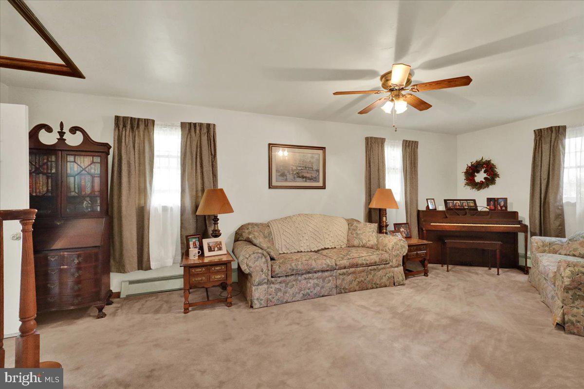 1170 N MANOR ROAD