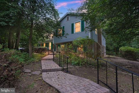 2359 TUMBLETREE WAY RESTON VA 20191
