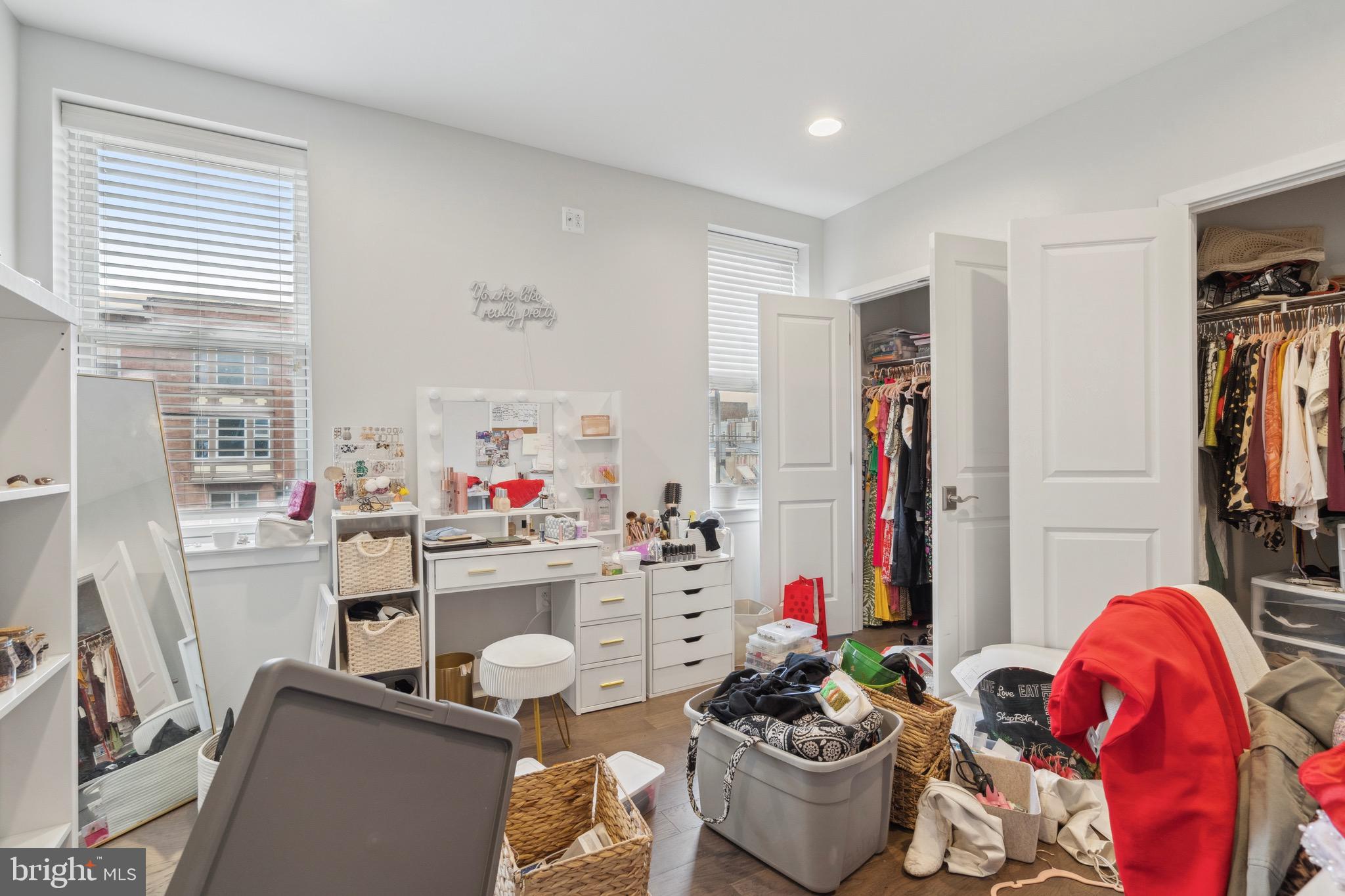 NORTHERN LIBERTIES - Commercial Sale