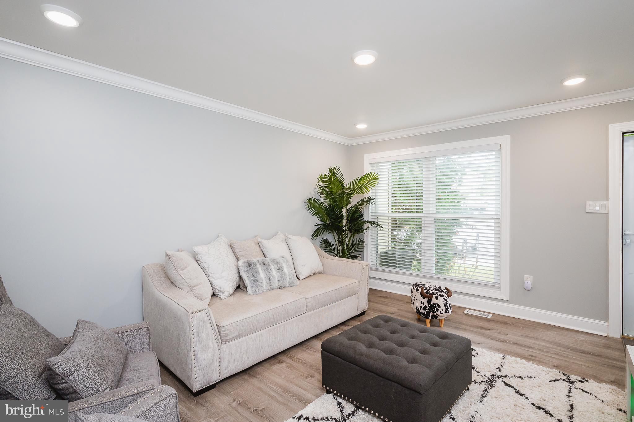 FRANKLIN RIDGE TOWNHOUSE - Residential