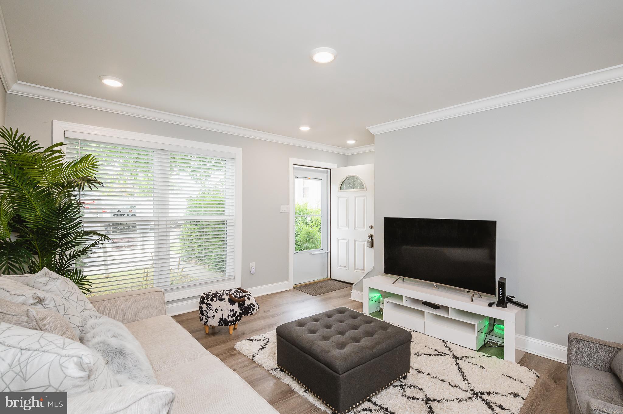 FRANKLIN RIDGE TOWNHOUSE - Residential