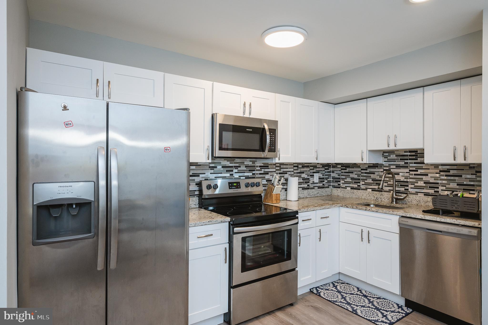 FRANKLIN RIDGE TOWNHOUSE - Residential