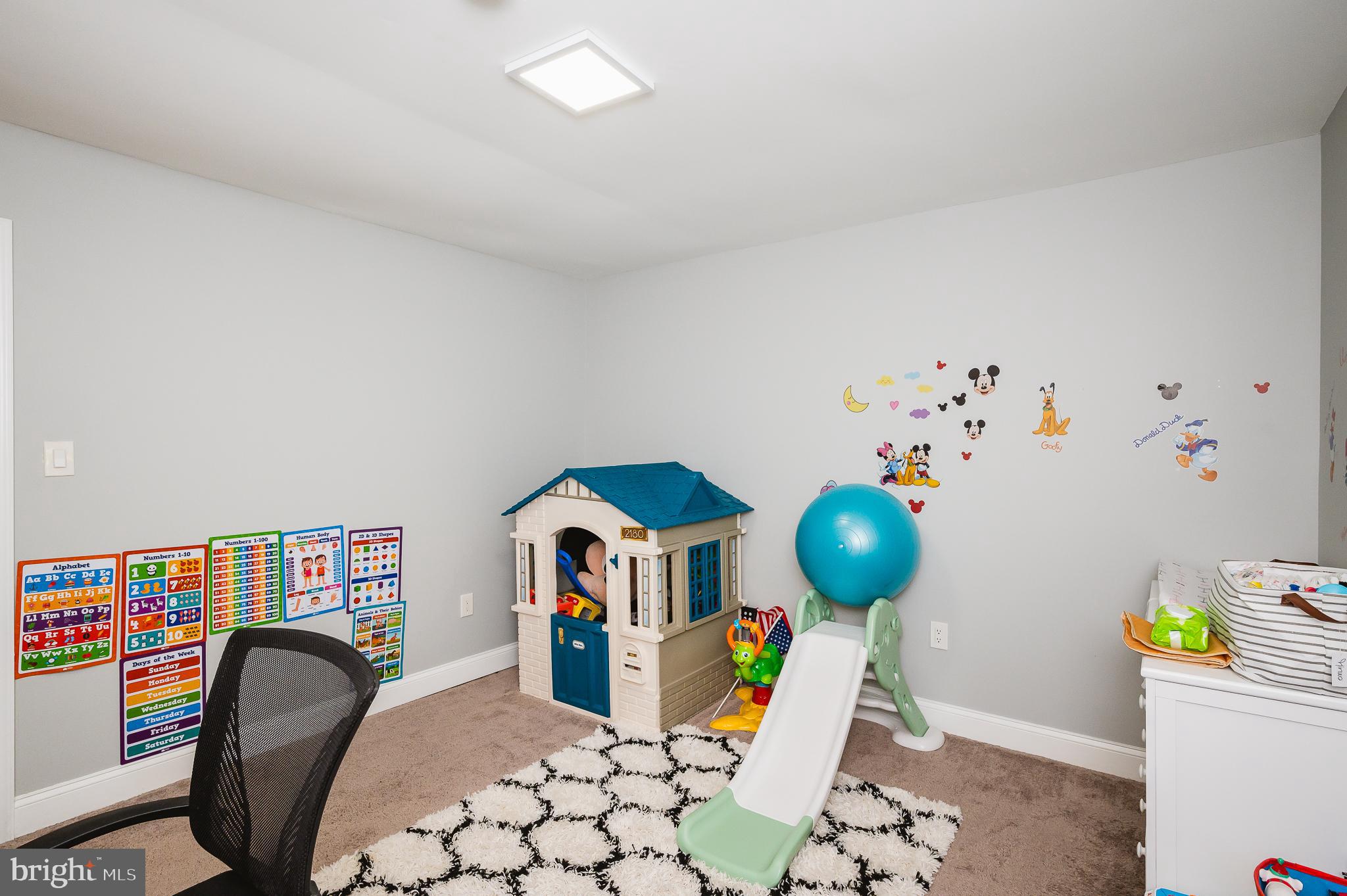 FRANKLIN RIDGE TOWNHOUSE - Residential