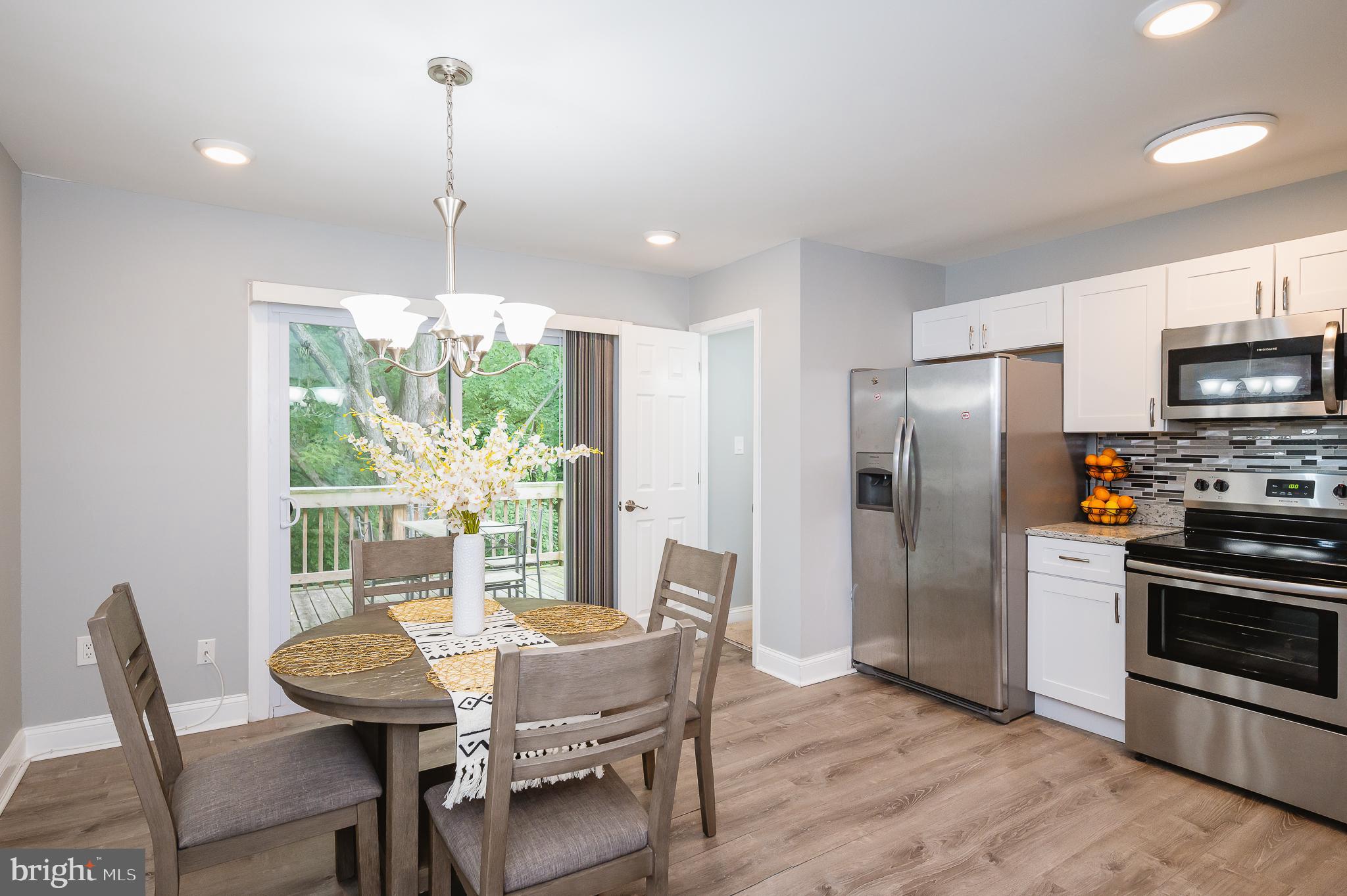 FRANKLIN RIDGE TOWNHOUSE - Residential