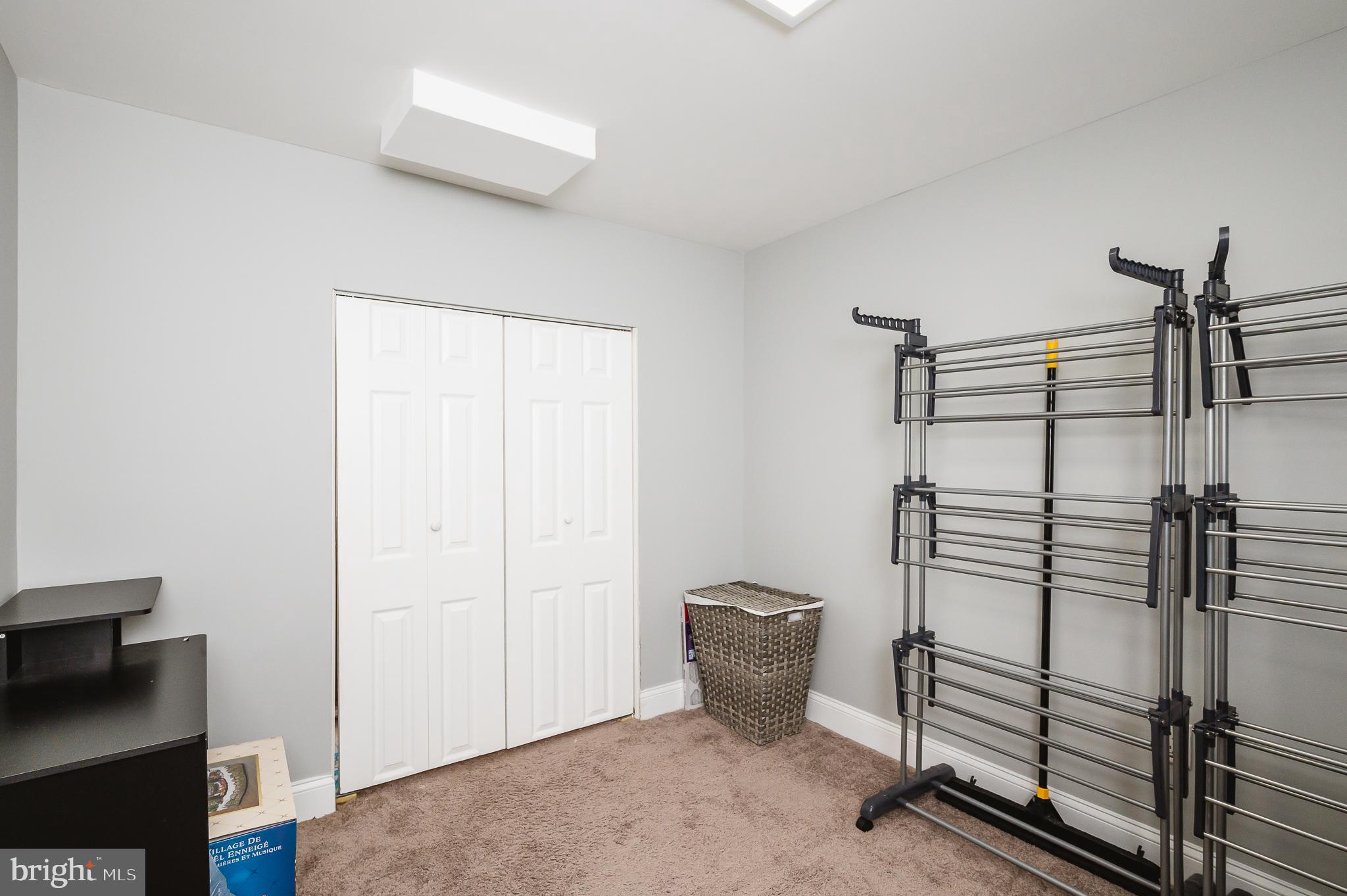 FRANKLIN RIDGE TOWNHOUSE - Residential