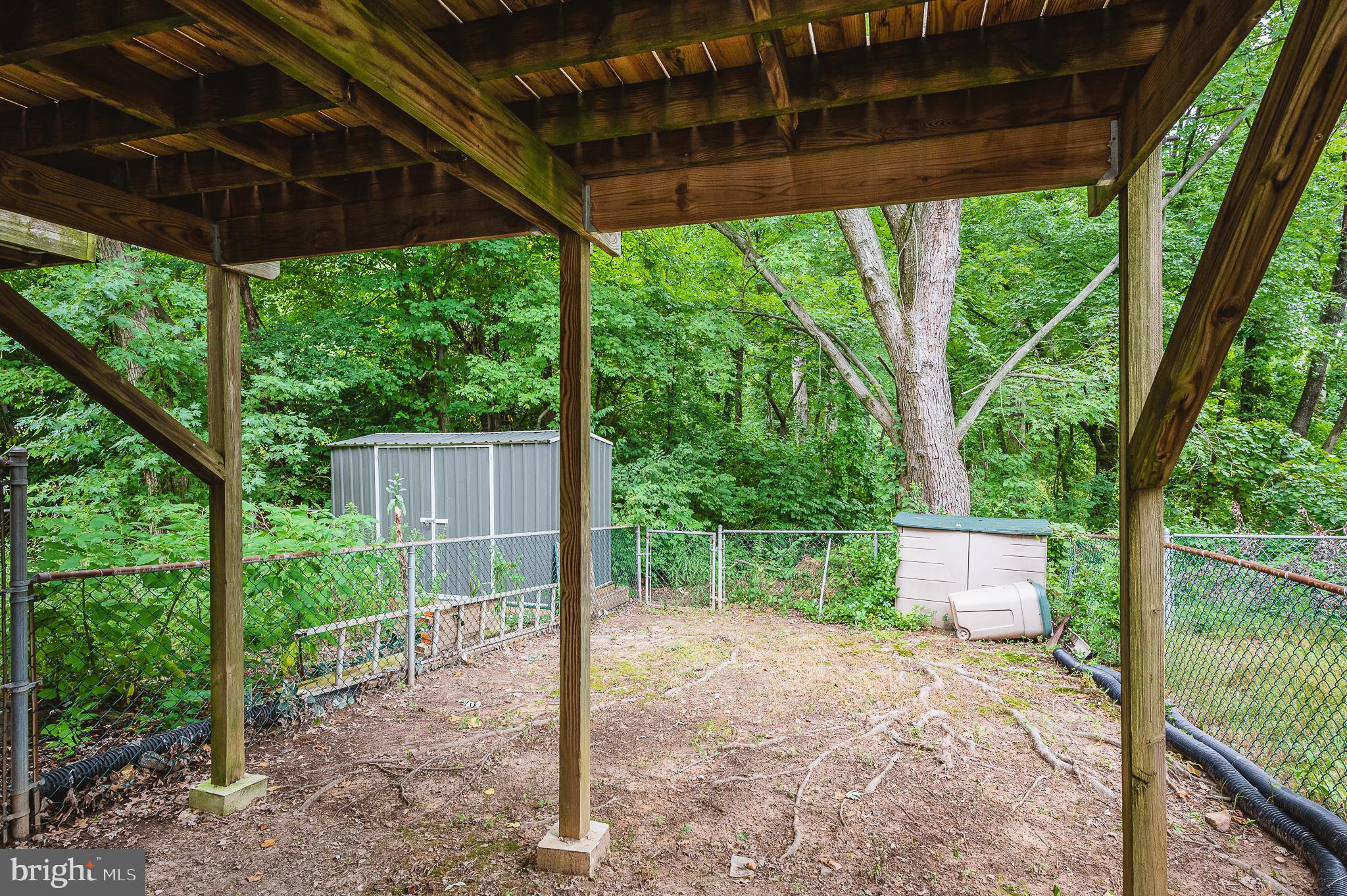 FRANKLIN RIDGE TOWNHOUSE - Residential