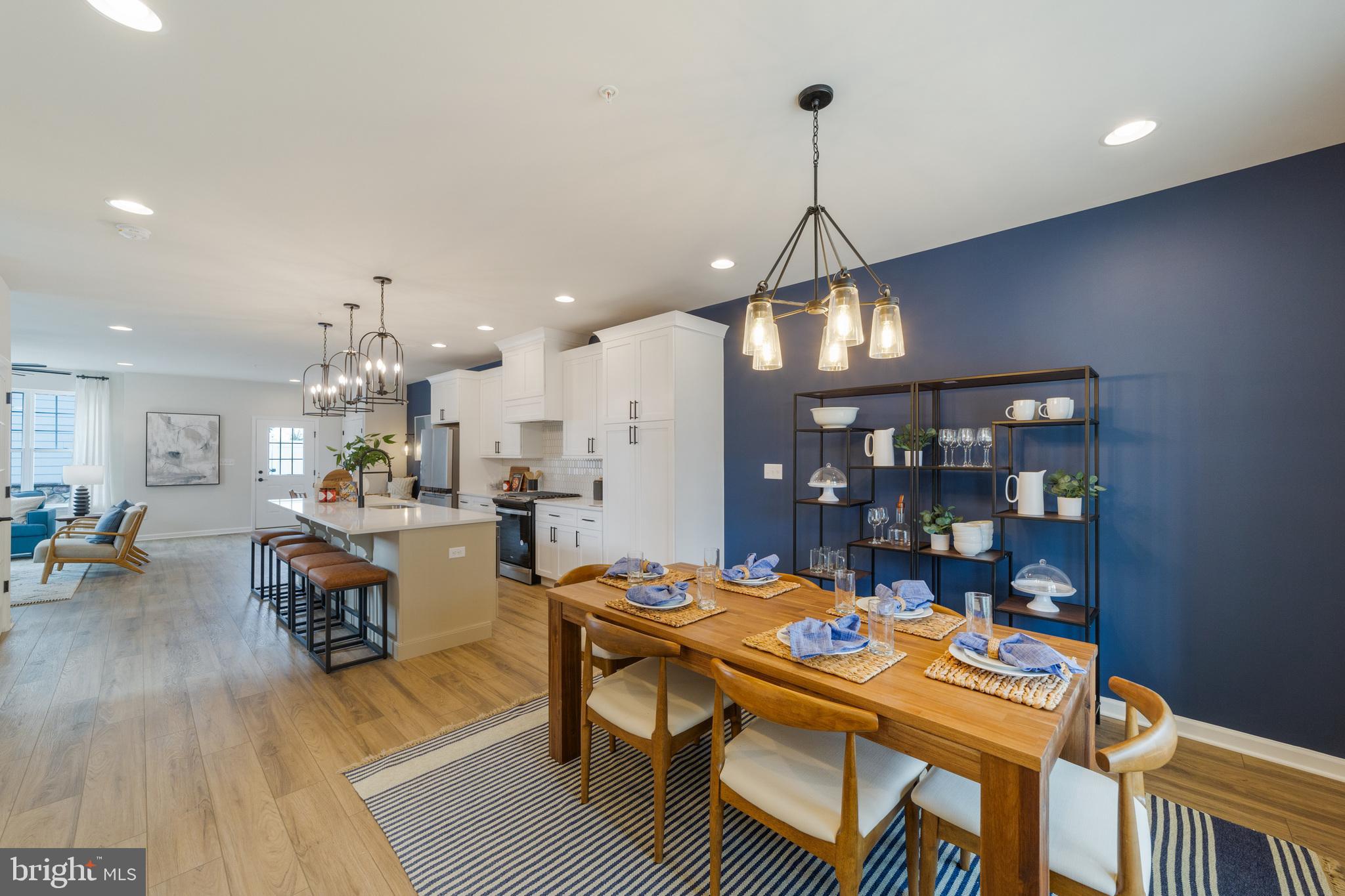 SPRING OAK - Residential