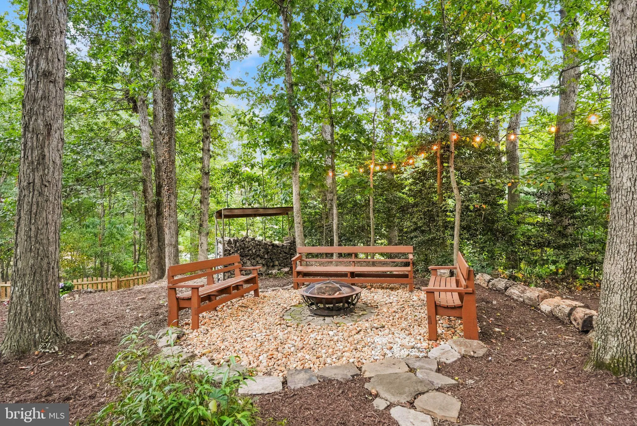 Fredericksburg, Virginia 22408, United States, 5 Bedrooms Bedrooms, ,3 BathroomsBathrooms,Residential,Pending,196879