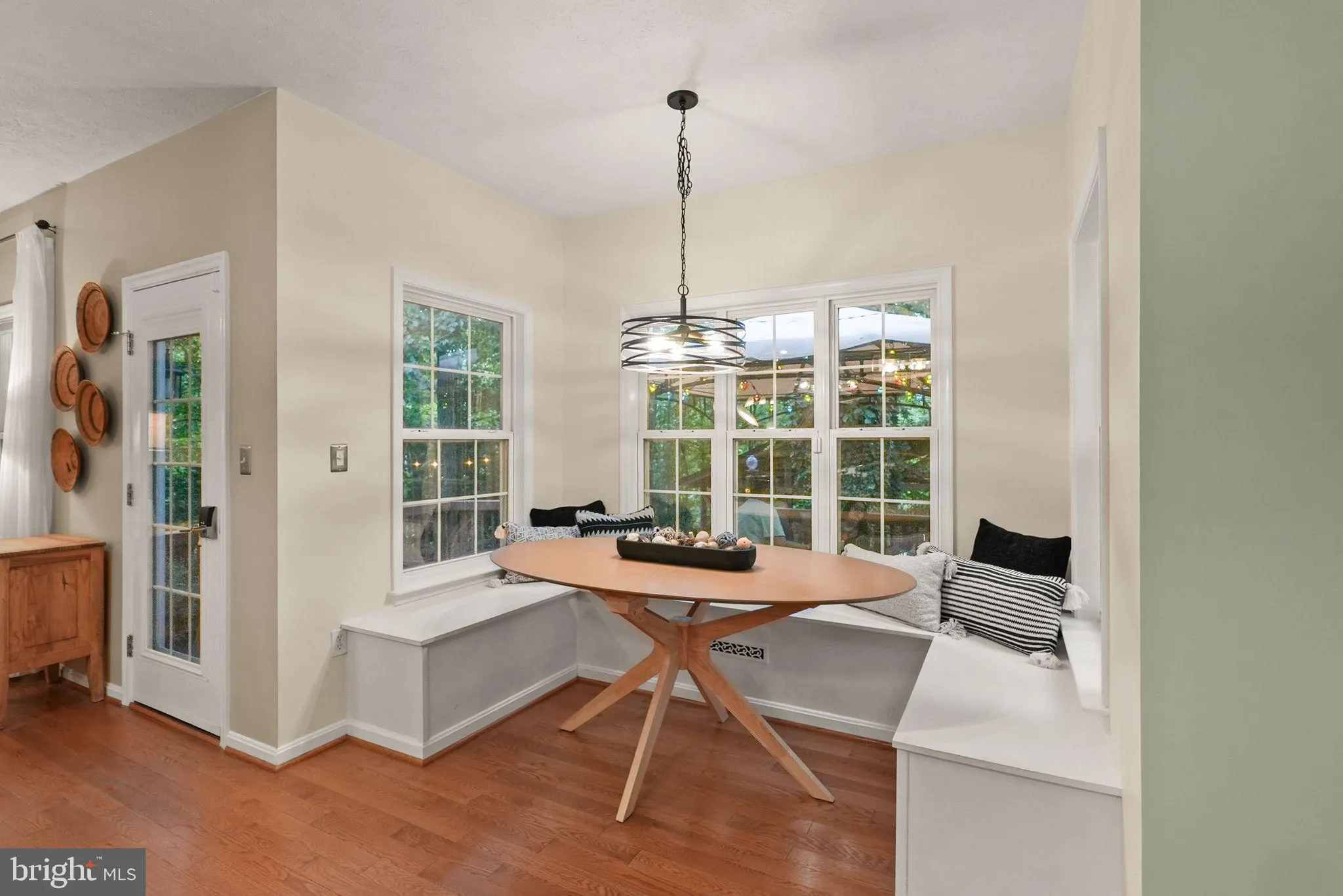 Fredericksburg, Virginia 22408, United States, 5 Bedrooms Bedrooms, ,3 BathroomsBathrooms,Residential,Pending,196879