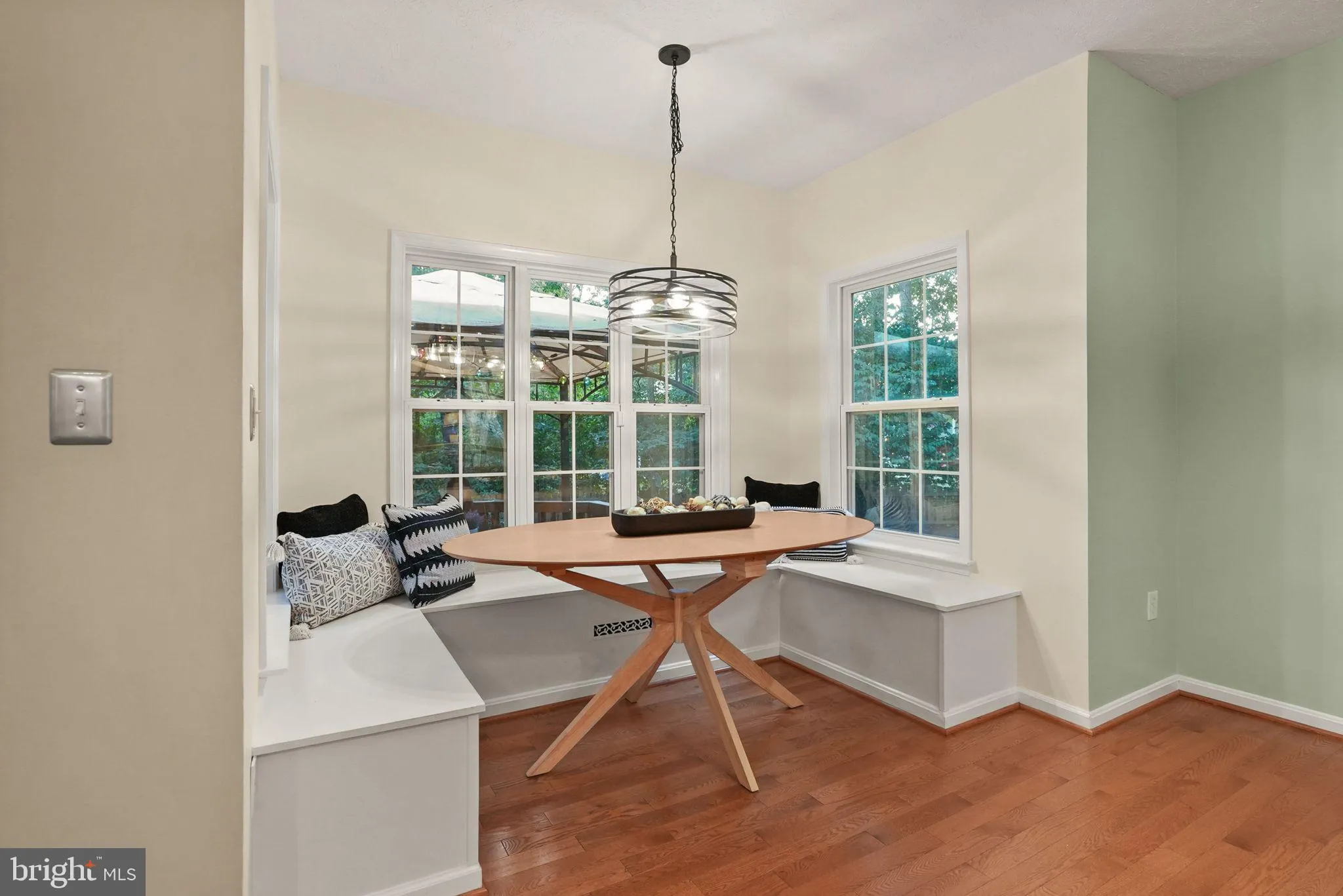 Fredericksburg, Virginia 22408, United States, 5 Bedrooms Bedrooms, ,3 BathroomsBathrooms,Residential,Pending,196879