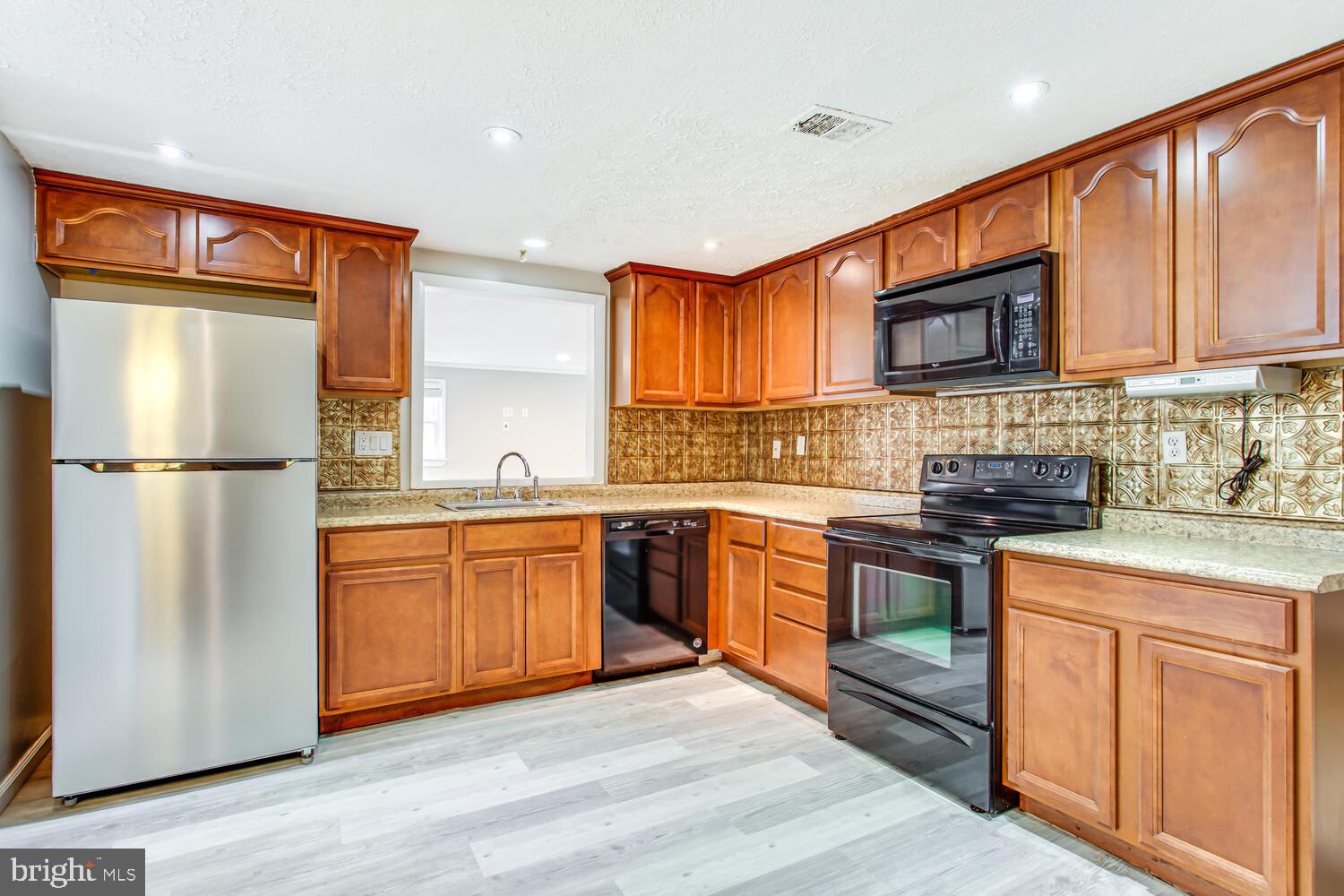 ST CHARLES - CARRINGTON - Residential