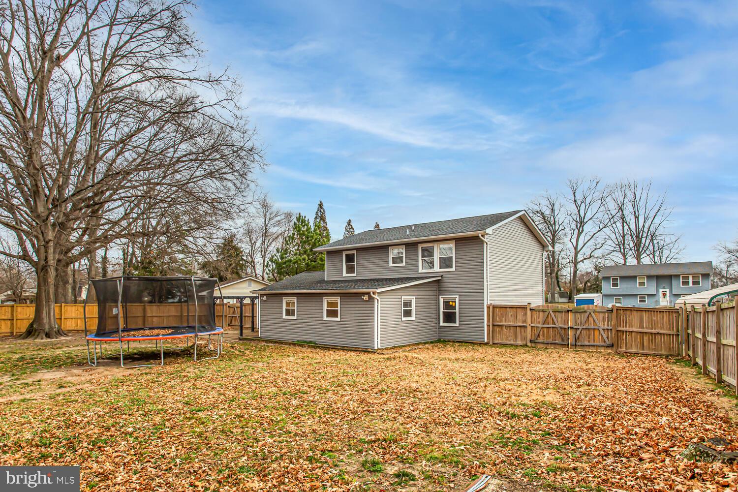 ST CHARLES - CARRINGTON - Residential