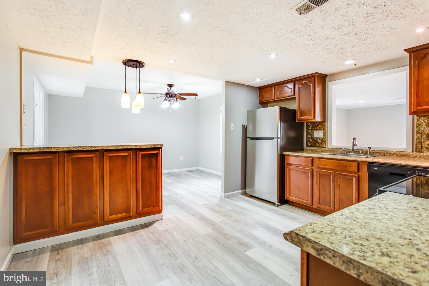 ST CHARLES - CARRINGTON - Residential