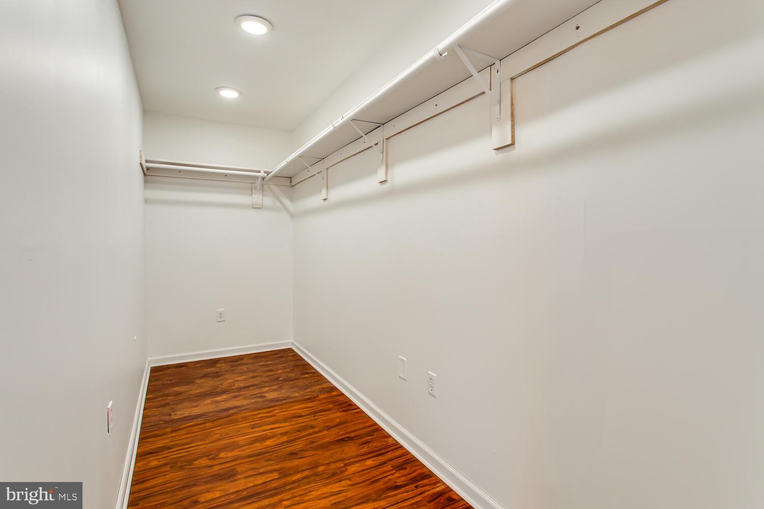 ST CHARLES - CARRINGTON - Residential