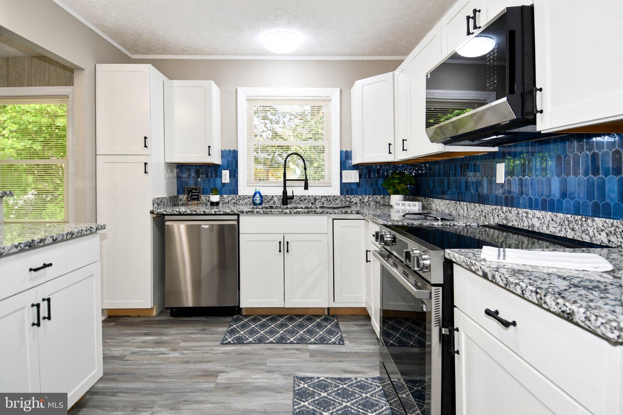 1002 CAMPUS COURT