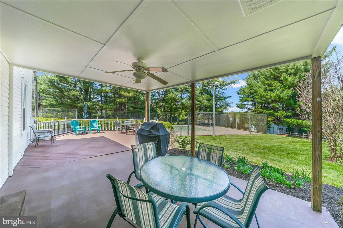 QUAIL HILL - Residential