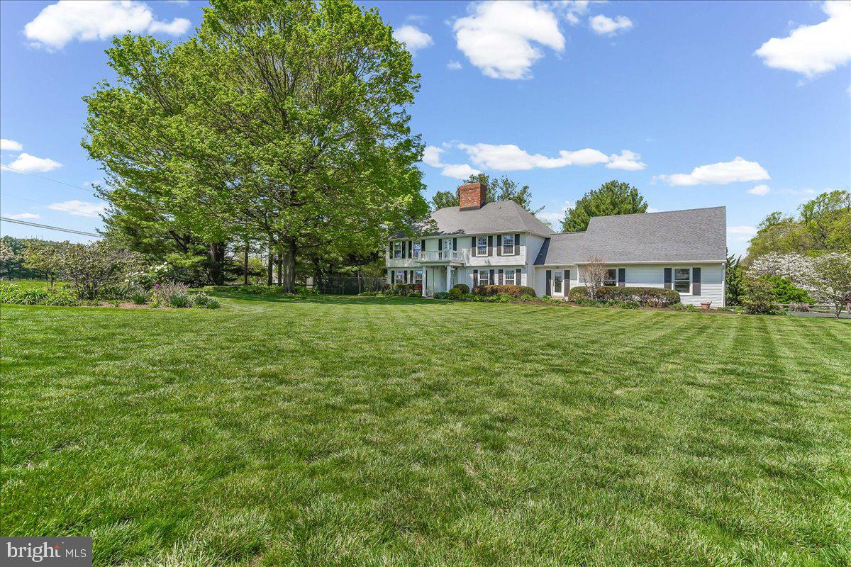 QUAIL HILL - Residential