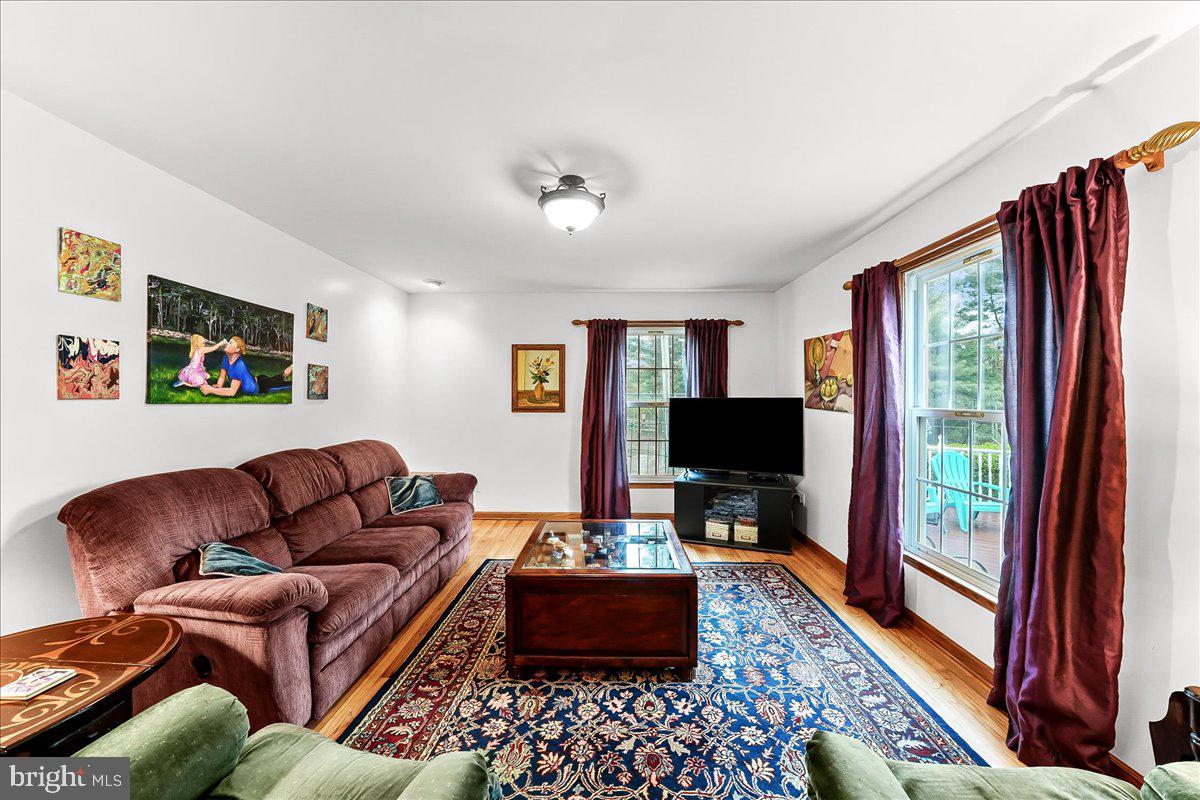 QUAIL HILL - Residential